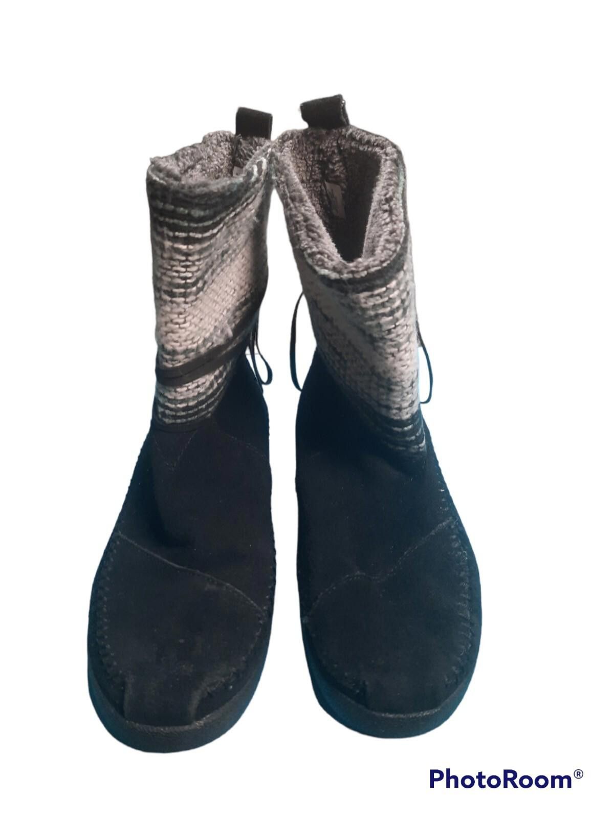 Grayers TOMS Nepal Boots Size 7 Black Grey Womens Leather Blend Size US 7 / IT 37 - 1 Thumbnail