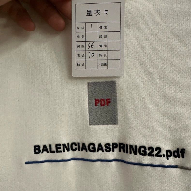 Balenciaga Balenciaga White PDF Embroidery Logo Size 1 Hooded Sweatsh Size US S / EU 44-46 / 1 - 5 Thumbnail