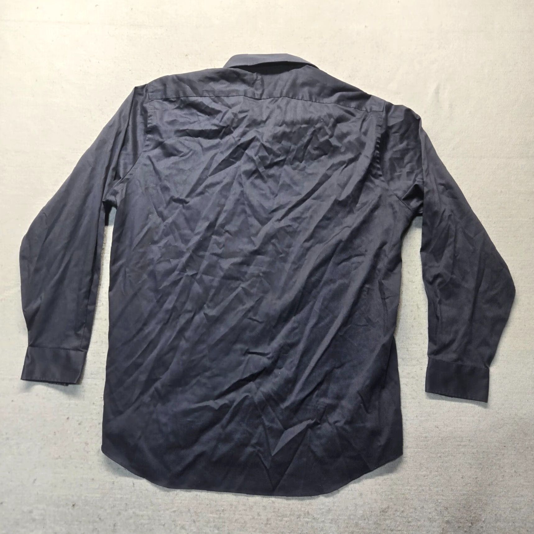 Van Heusen VINTAGE Van Heusen Dress Shirt Solid Black Classic-Fit Wrinkle-Free Flex Collar 17 Mens Shirt Size 46R - 7 Thumbnail