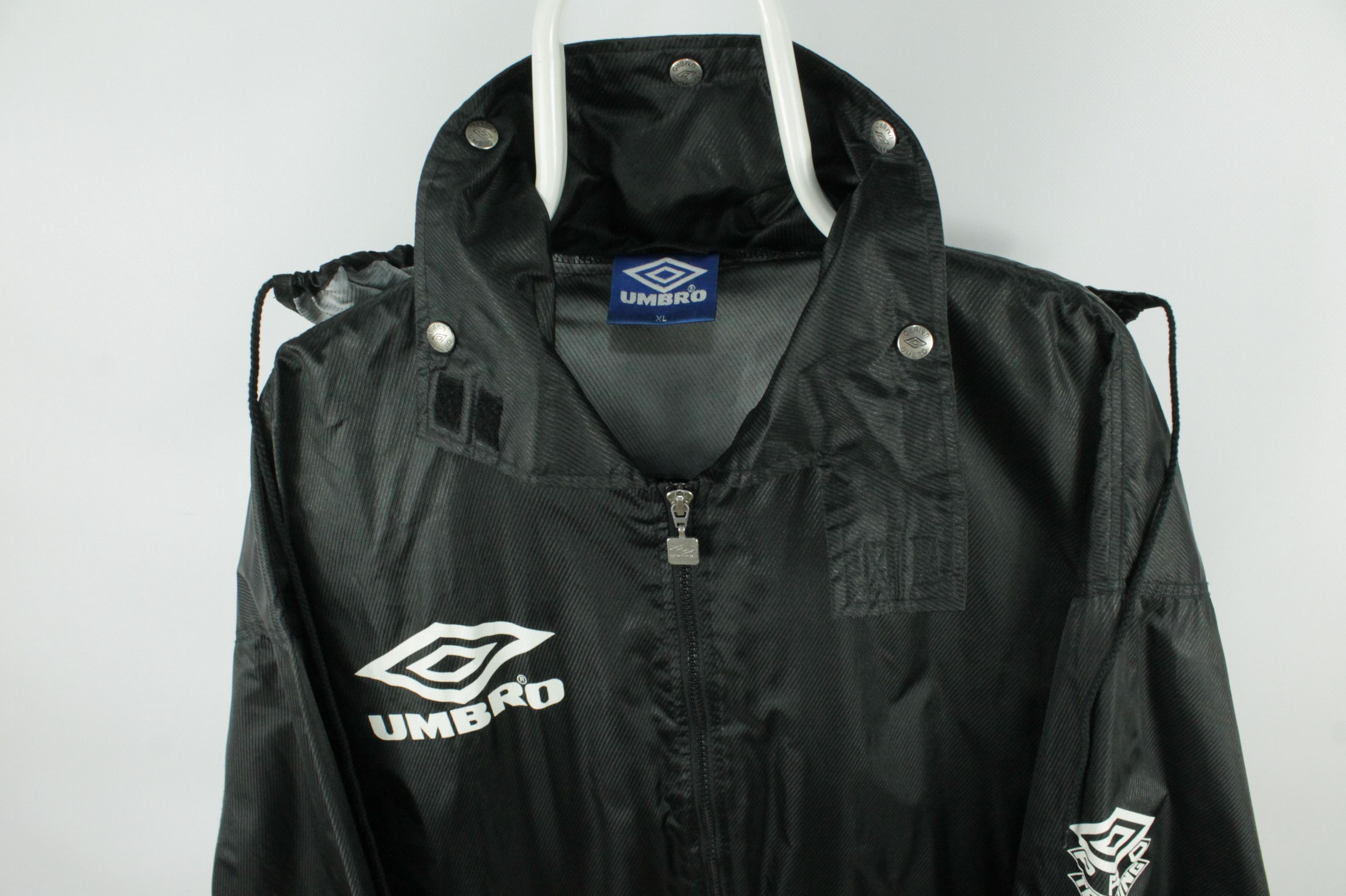 Umbro Vintage Umbro Pro Training Sportswear Rain Jacket Size US XL / EU 56 / 4 - 3 Thumbnail