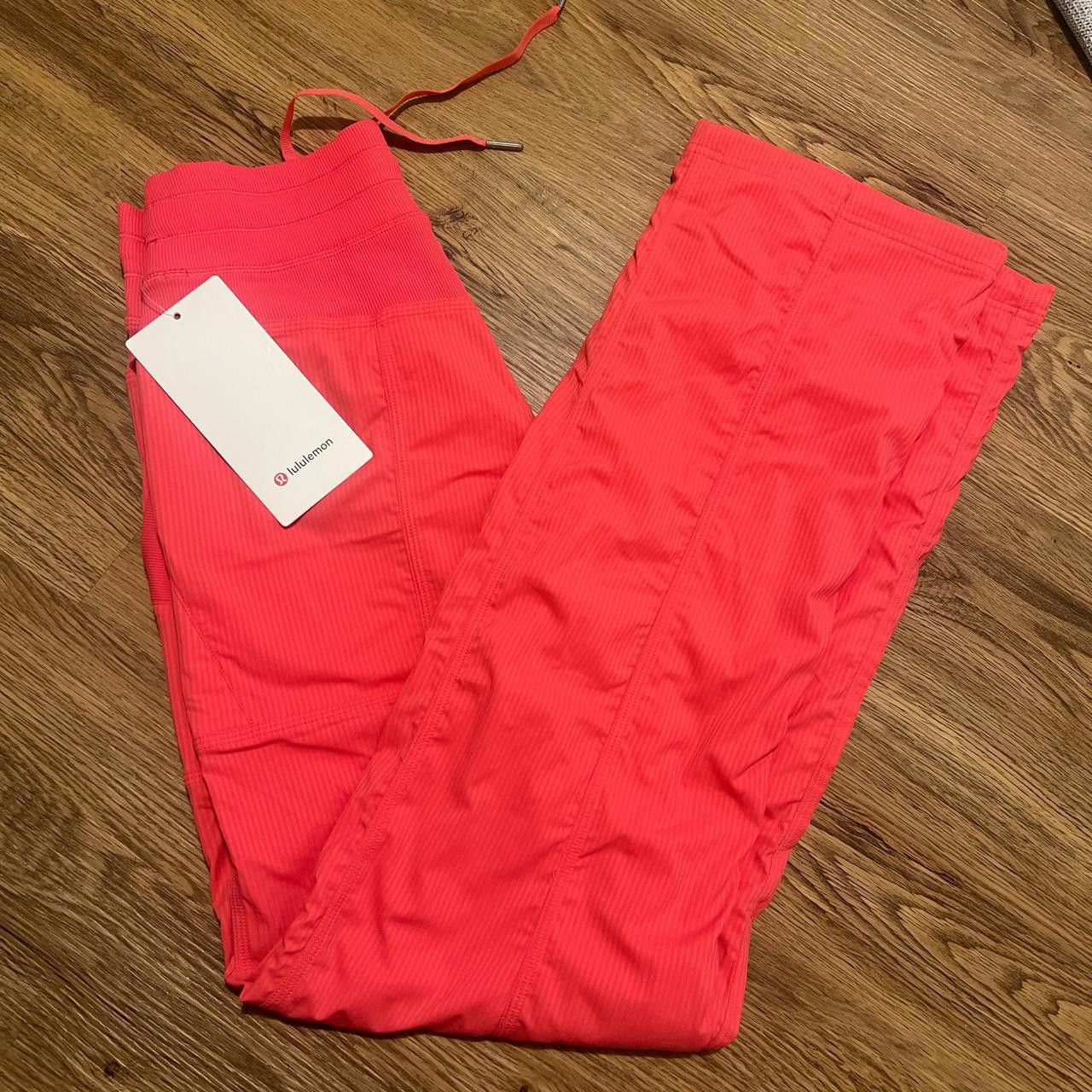 Lululemon Lululemon Dance Studio Mid Rise Pant 342c Size 26" / US 2 / IT 38 - 2 Thumbnail