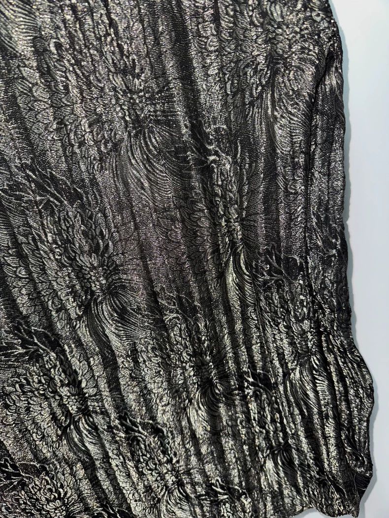 Saint Laurent Paris Saint Laurent Paris size 39 18 FW Black Gold Mulberry Silk Size US M / EU 48-50 / 2 - 5 Thumbnail