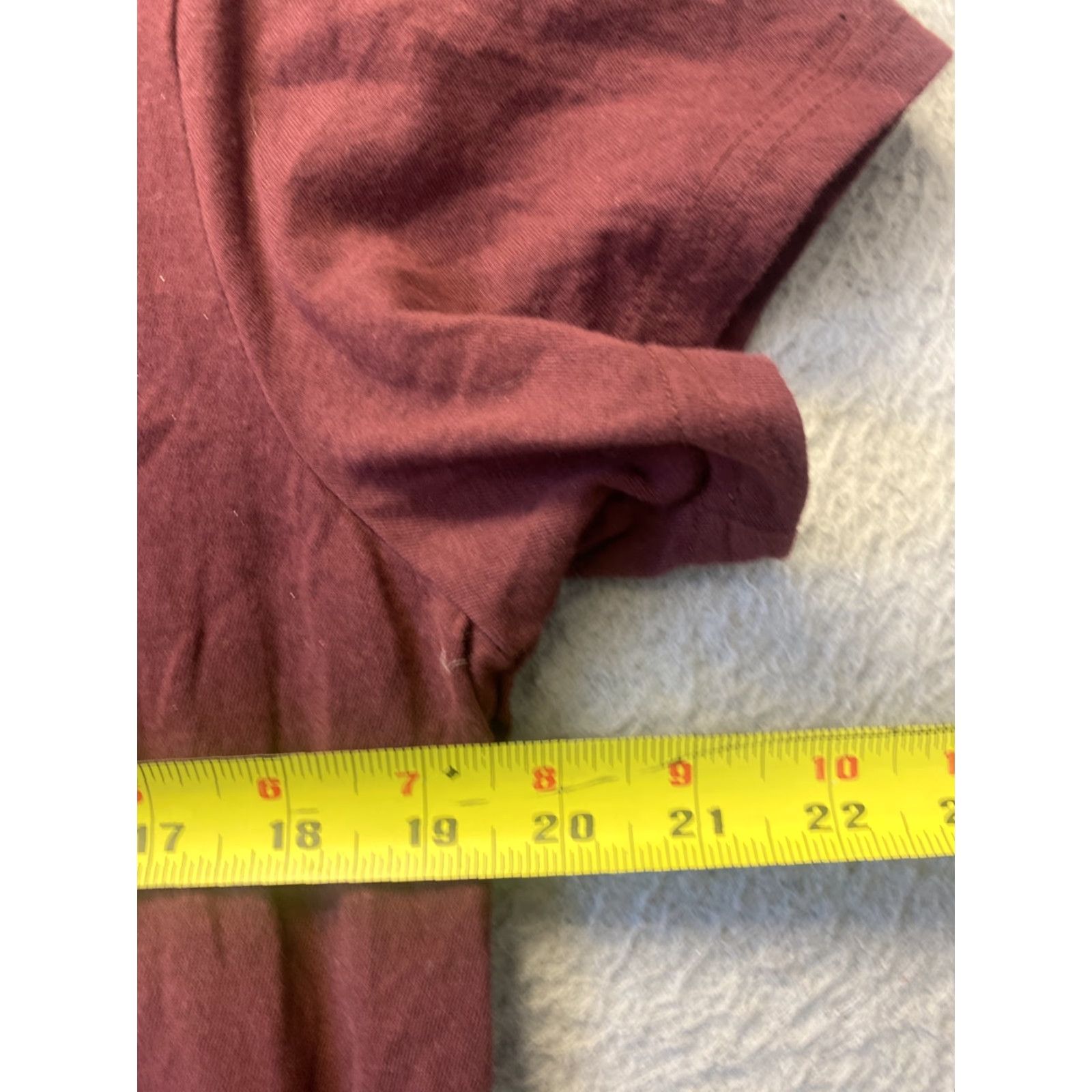 Vintage VINTAGE Women Burgundy V-Neck T-Shirt Platform Size XL / 105-28 Gears Shirt Womens Size XL / US 12-14 / IT 48-50 - 4 Thumbnail