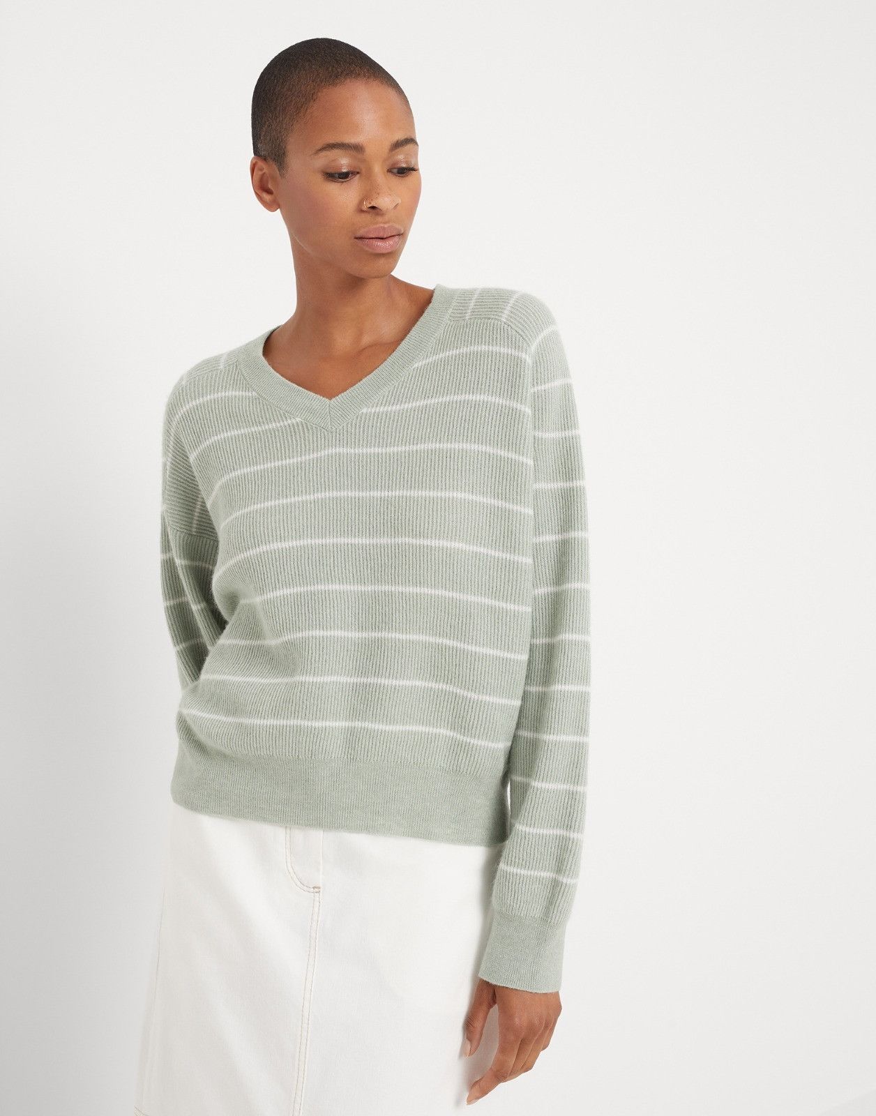 Brunello Cucinelli o1la1rc1a0525 Sweater in Olive Green Size S / US 4 / IT 40 - 1 Thumbnail