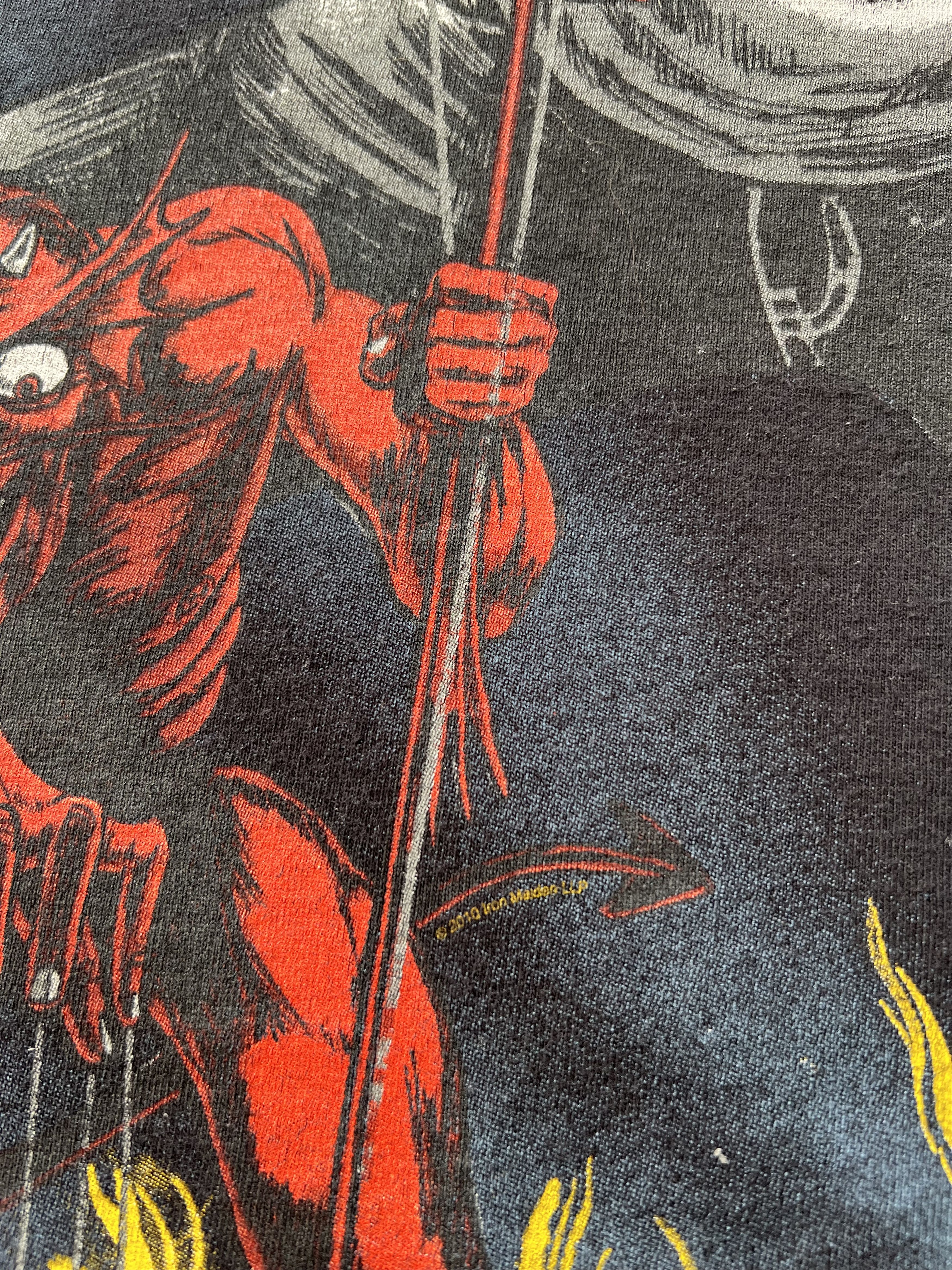 Band Tees Vintage 2010 Iron Maiden The Number of the Beast AOP T-shirt Size US M / EU 48-50 / 2 - 7 Thumbnail
