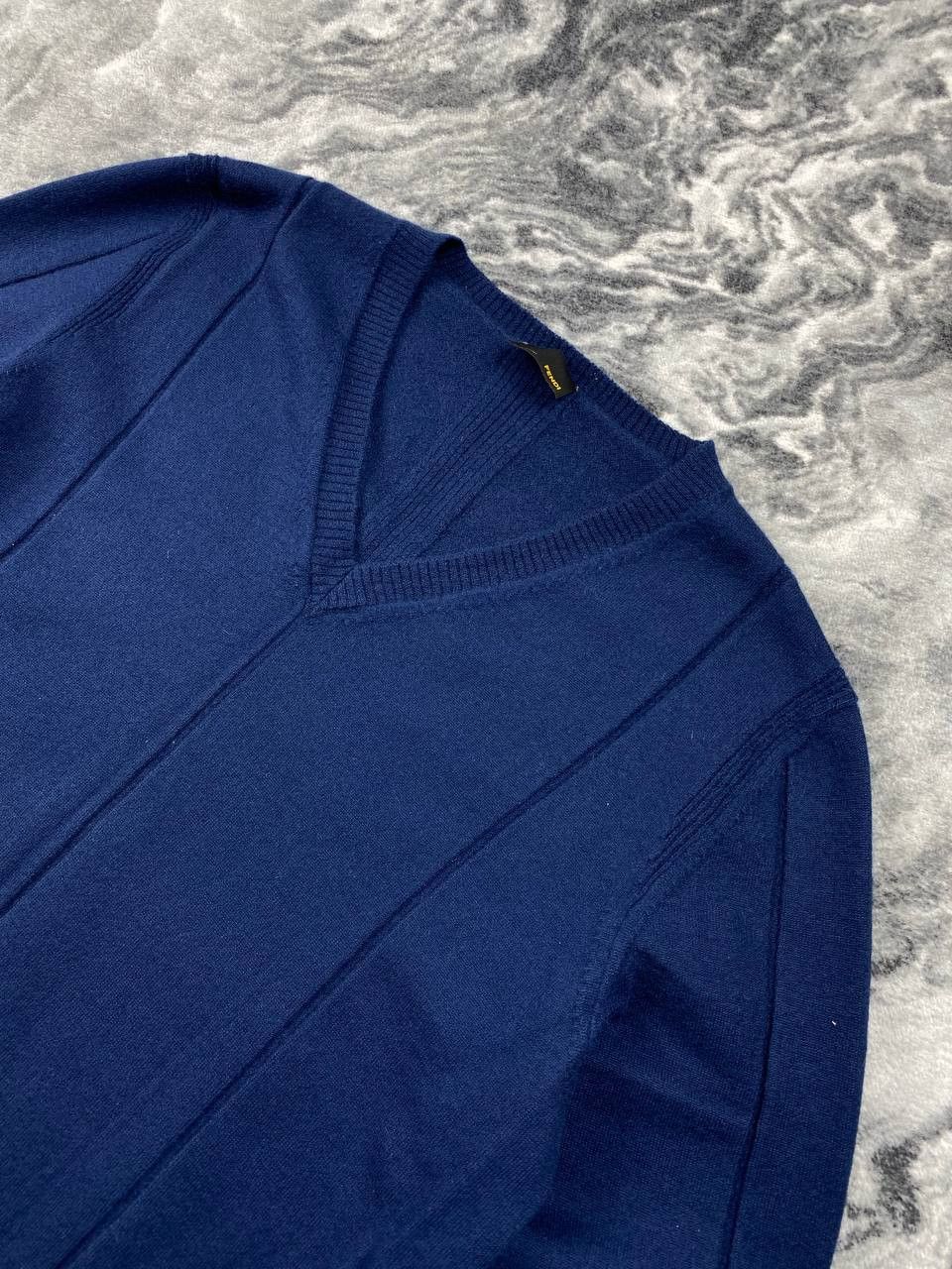 Fendi Fendi Knit Wool V Neck Sweater Size US L / EU 52-54 / 3 - 2 Thumbnail