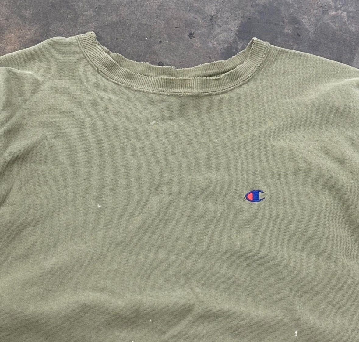 Champion VINTAGE CHAMPION ARMY GREEN CREWNECK Size US XL / EU 56 / 4 - 3 Thumbnail