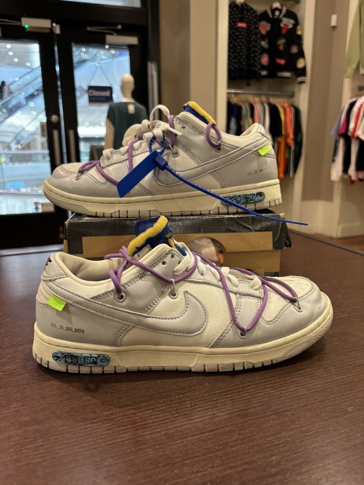 Nike × Off-White Nike Dunk Low Off-White Lot 48 Size US 9.5 / EU 42-43 - 2 Thumbnail