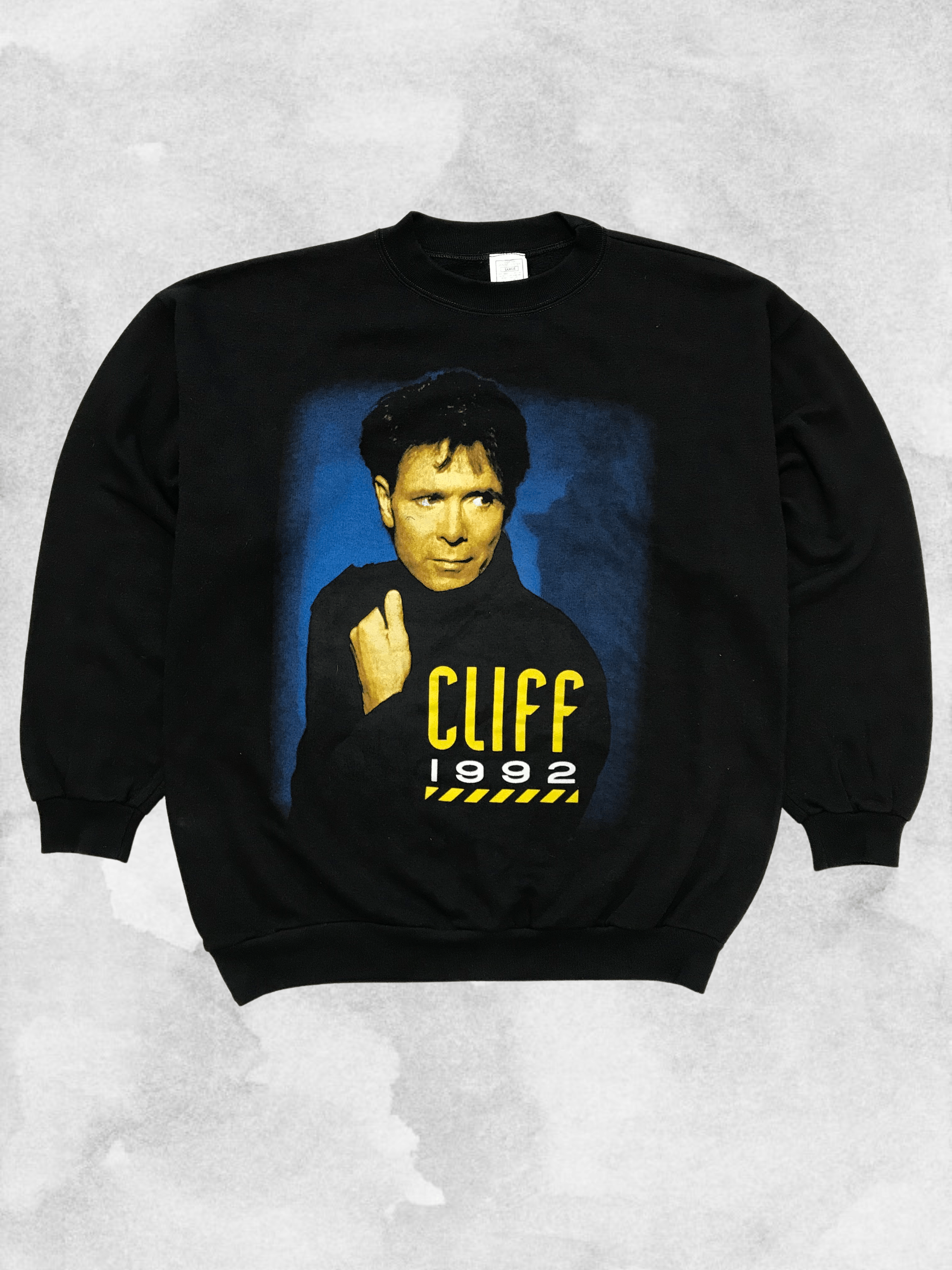 Band Tees CLIFF RICHARD 1992 Vintage Sweatshirt Crewneck 90s Tour Size US L / EU 52-54 / 3 - 1 Thumbnail