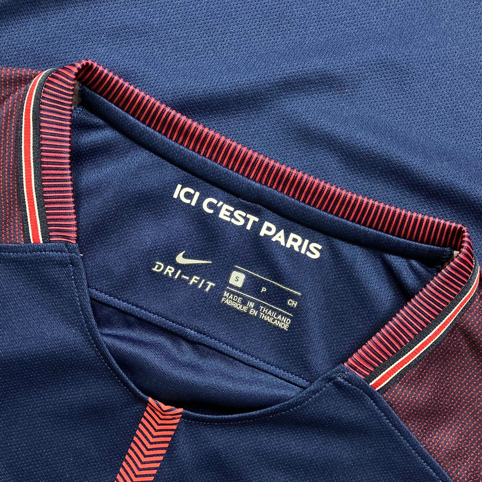 Nike Soccer Jersey PSG Home 2017-18 Nike 847269-429 Size US S / EU 44-46 / 1 - 6 Thumbnail