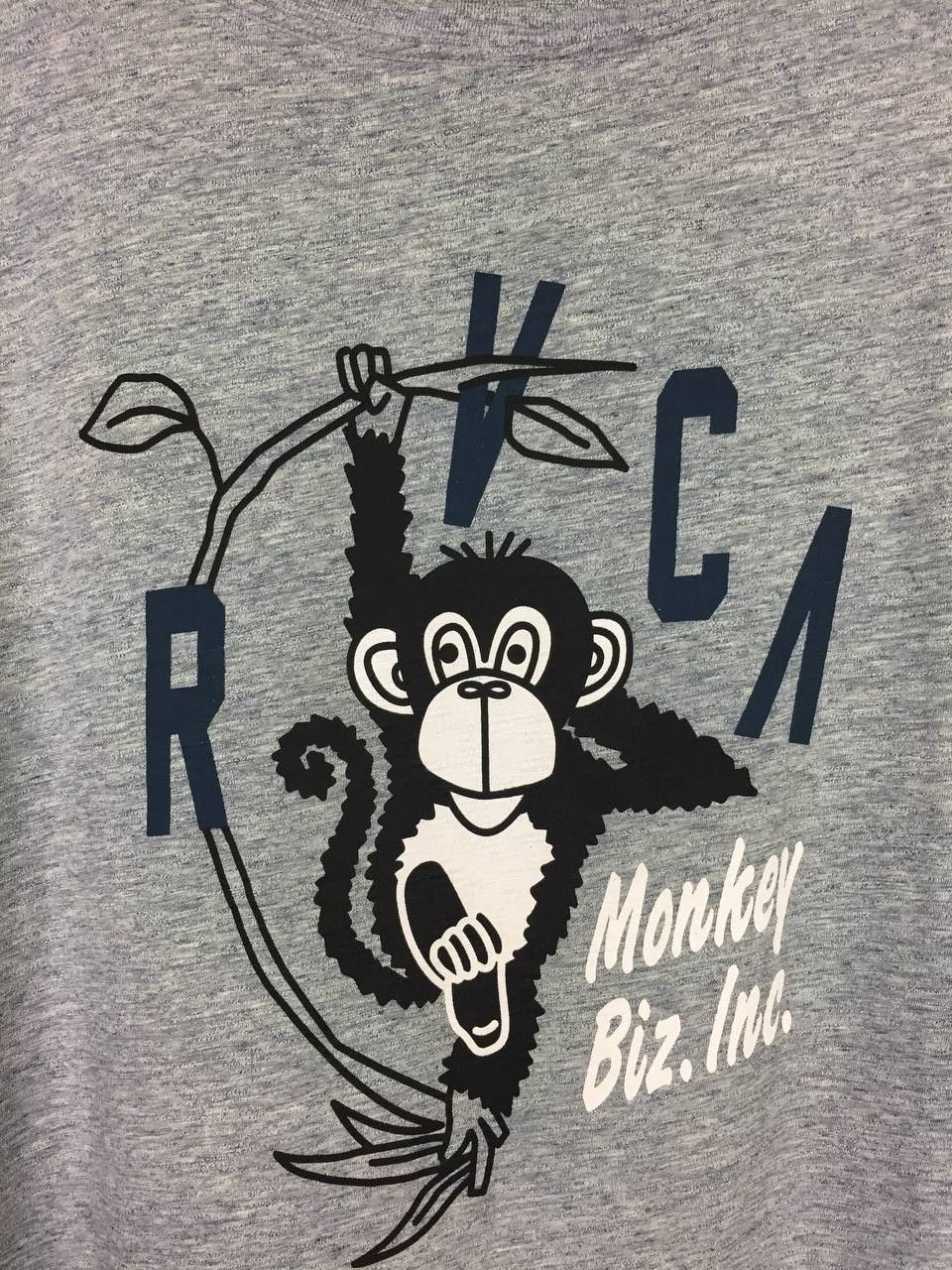 RVCA × Vintage RVCA Artis Network Program Monkey Biz.Inc. Graphic Tee Size US M / EU 48-50 / 2 - 3 Thumbnail