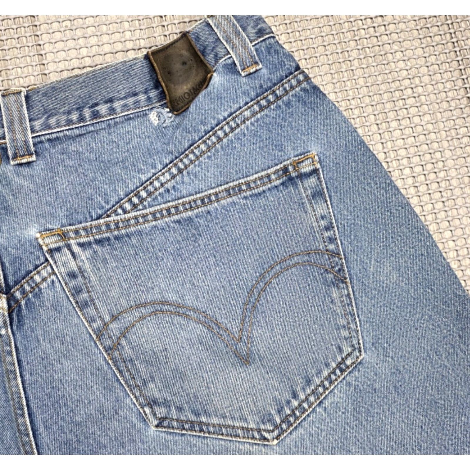 Sergio Tacchini VINTAGE Sergio Tacchini Heavyweight Denim Short 40x11 Embroidered Logo Jeans Men 40 Blue 80s 90s Hip Hop Jorts Size US 40 / EU 56 - 7 Thumbnail