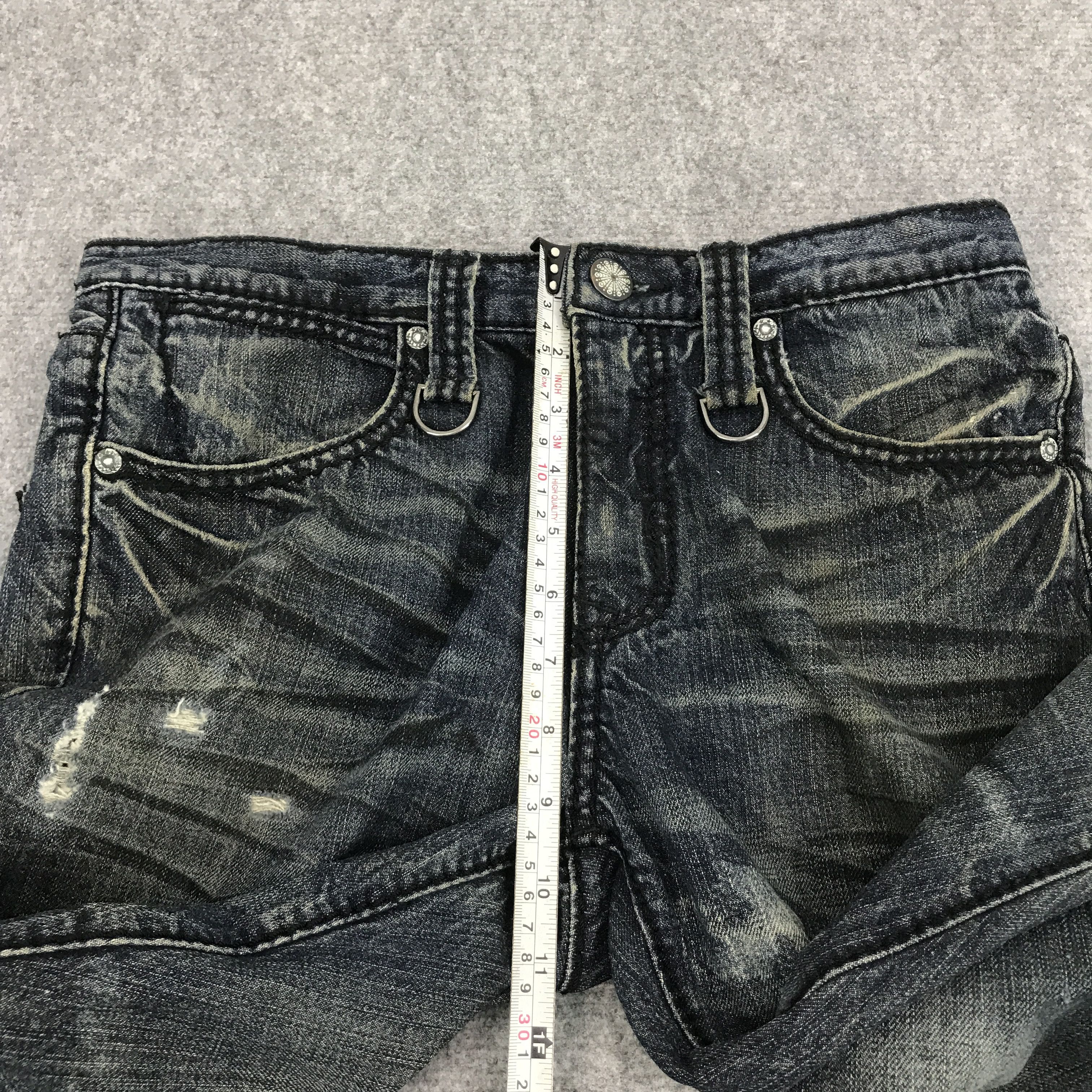 Japanese Brand Flared japanese brand bootcut distressed denim jeans Size US 31 - 10 Thumbnail