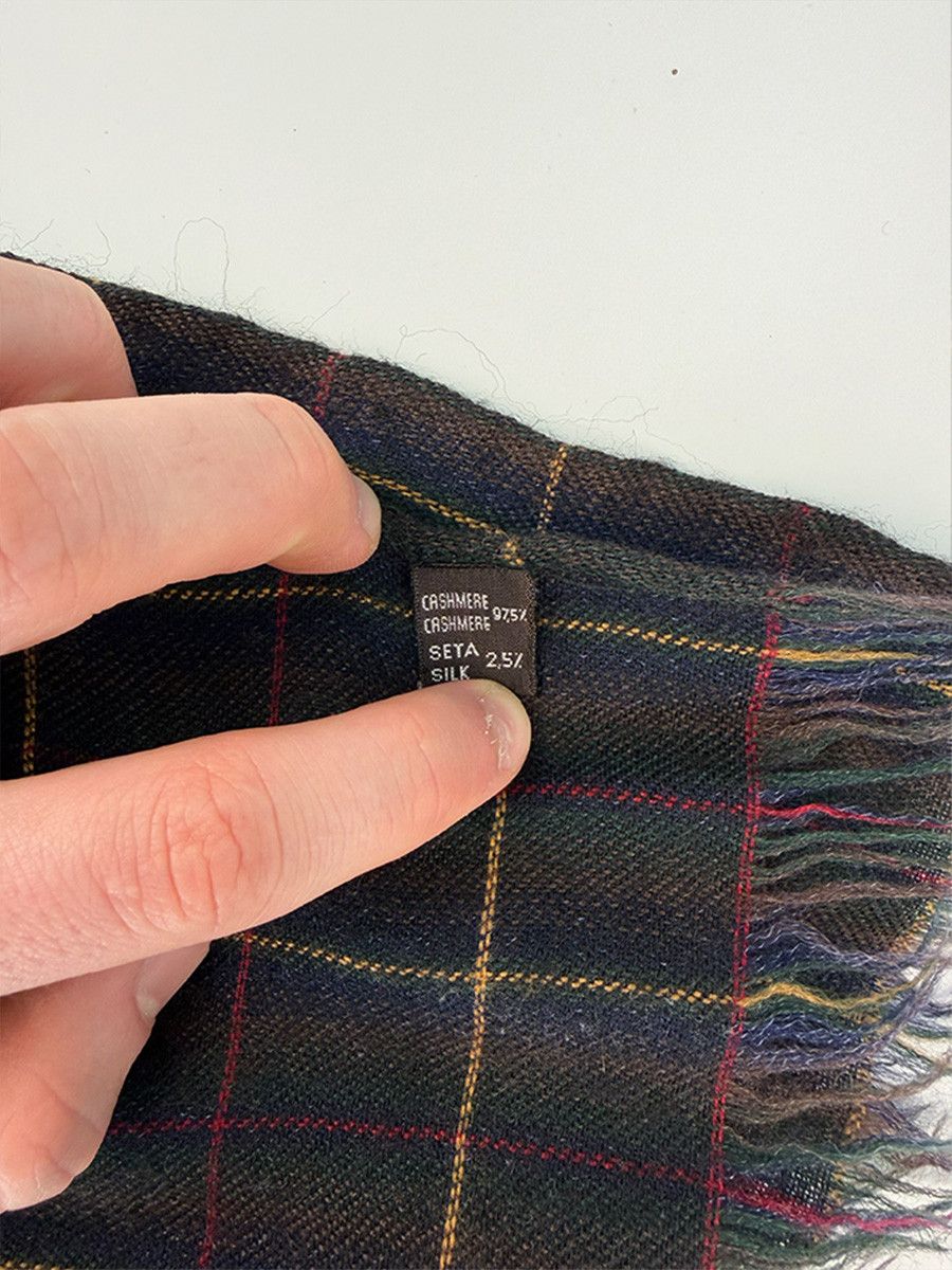 Agnona Aquascutum scarf in the classic House Check pattern Size ONE SIZE - 6 Thumbnail