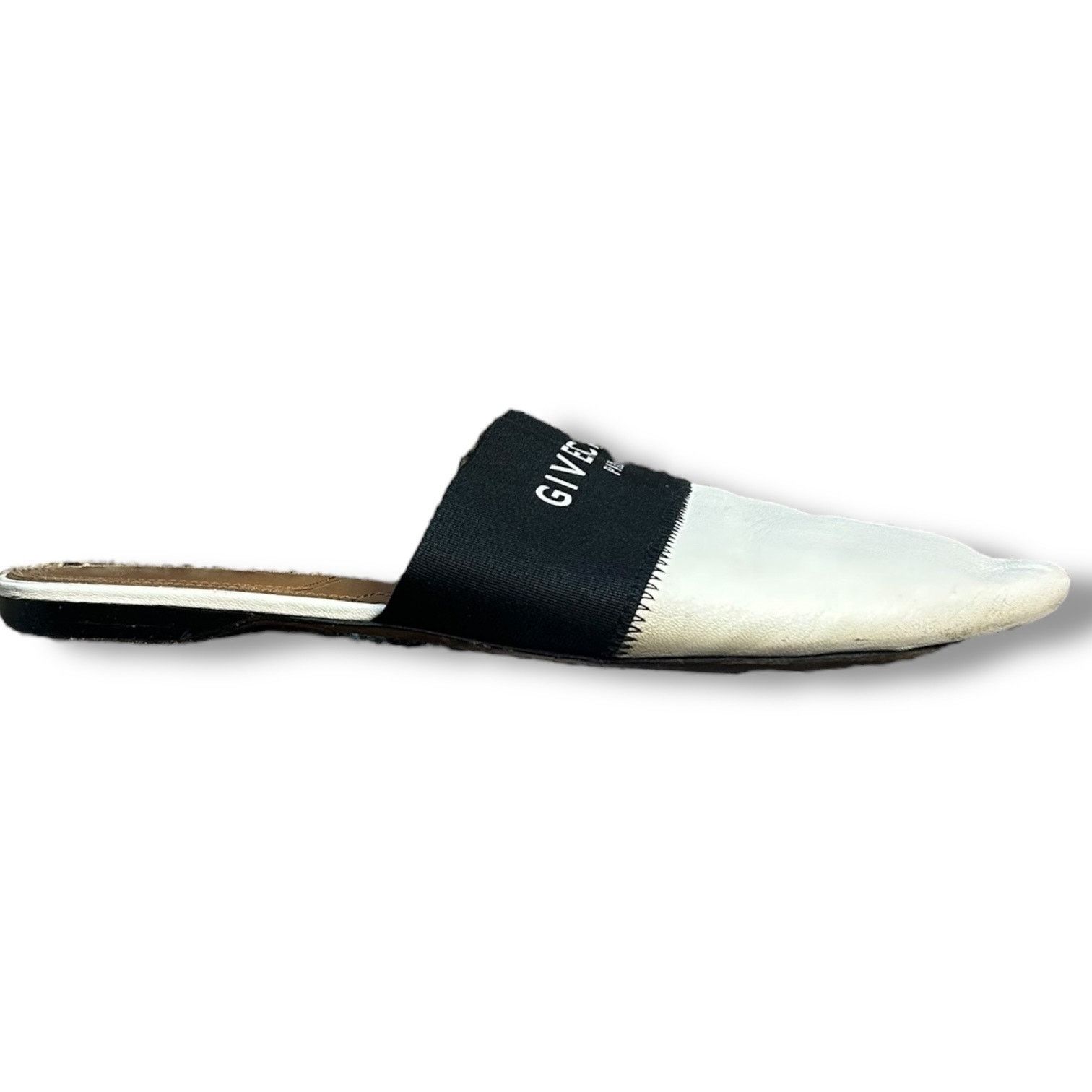 Givenchy Givenchy Paris Designer Bedford Leather Flats Slippers Size US 9 / IT 39 - 8 Thumbnail