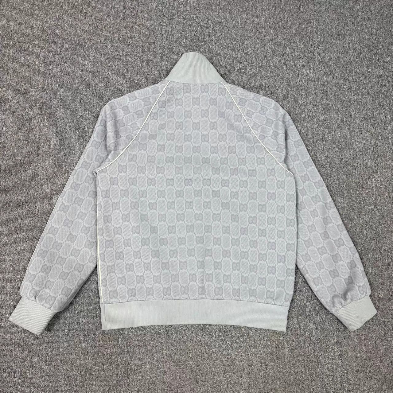 Gucci Gucci Gray embossed all over print zip jacket L 99 new Size US L / EU 52-54 / 3 - 2 Thumbnail