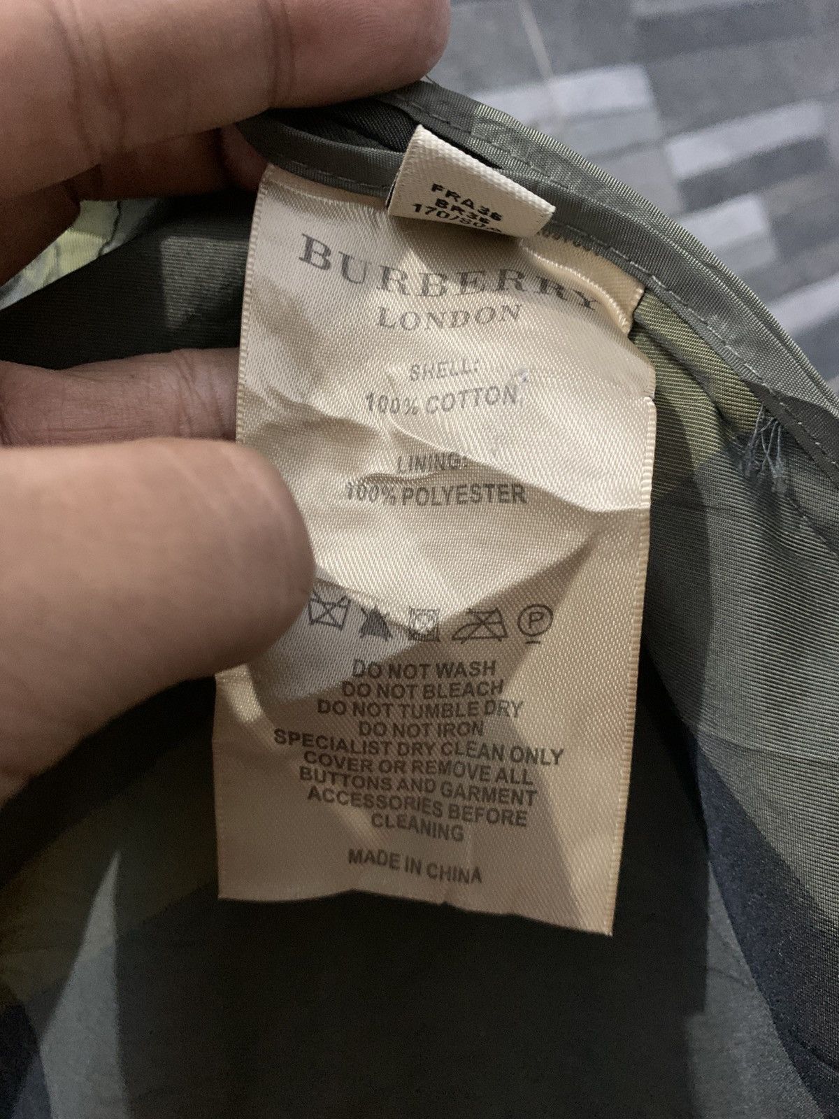 Burberry Burberry Brit Trench Coat for Women Size M / US 6-8 / IT 42-44 - 12 Thumbnail