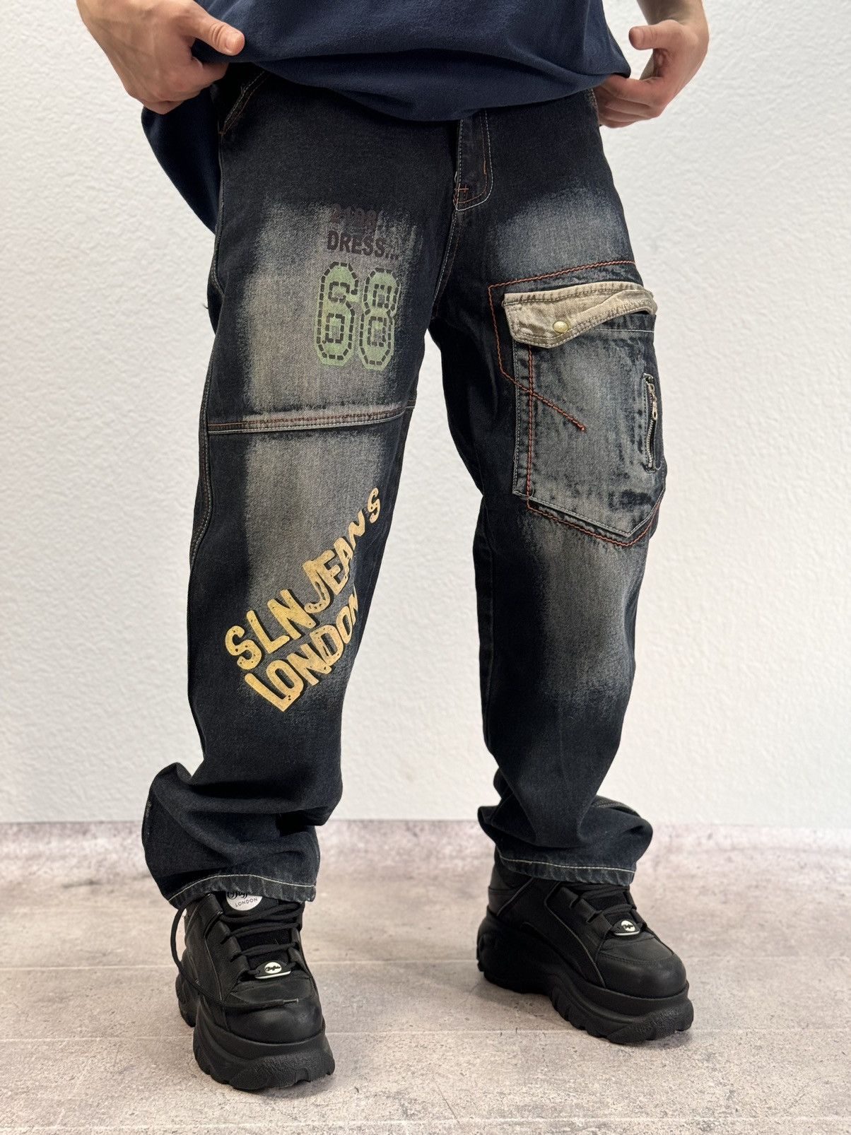 JNCO VINTAGE Y2K RAW BLUE BAGGY CYBER WING DENIM SEQUIN JEANS 36 Size US 31 - 1 Thumbnail