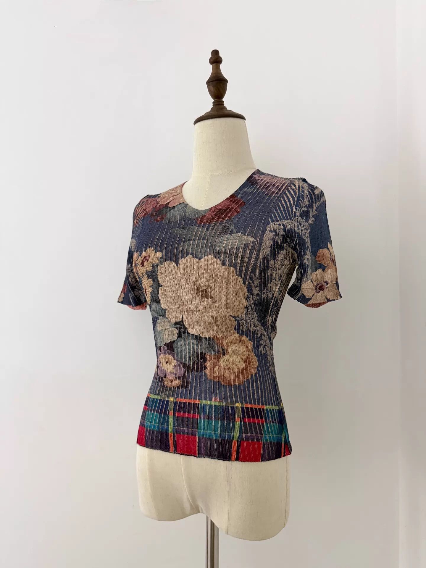 Other Yoshiki hishinuma 90s Pleated Floral Knit T Chk 3 Size L / US 10 / IT 46 - 8 Thumbnail