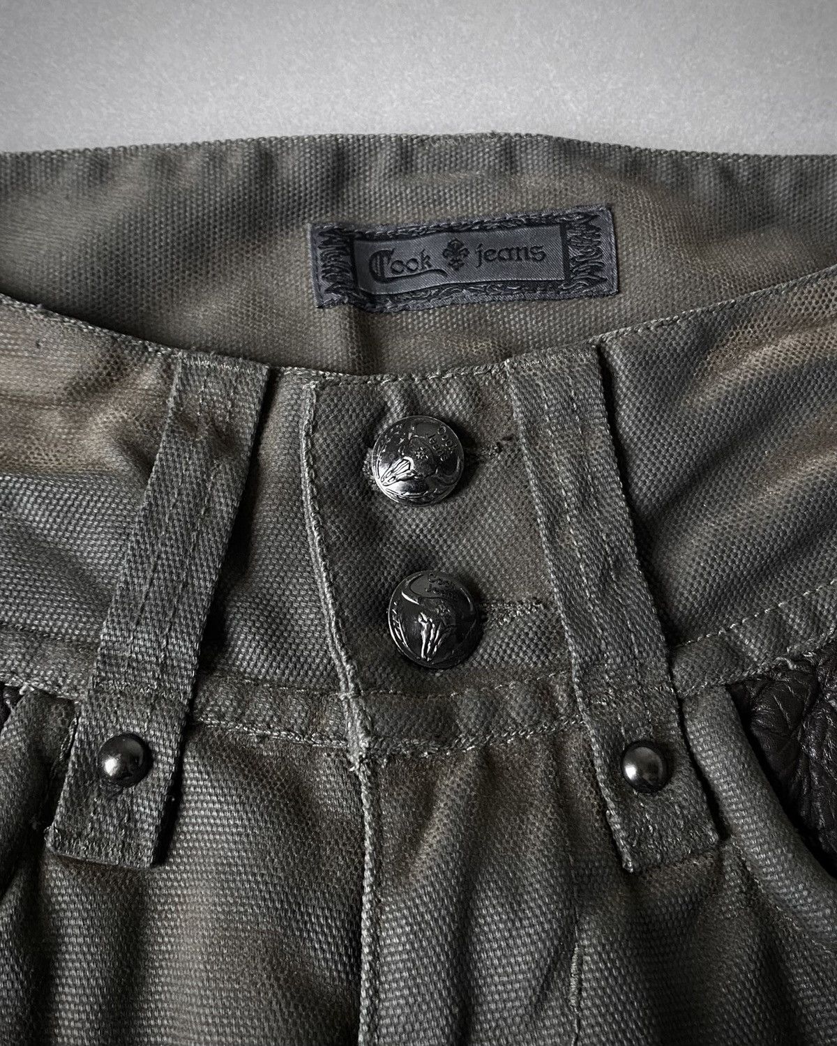 Cook Jeans Cook Jeans Mudwash Detachable Leather Pocket Wax Flare Denim Size US 29 - 8 Thumbnail