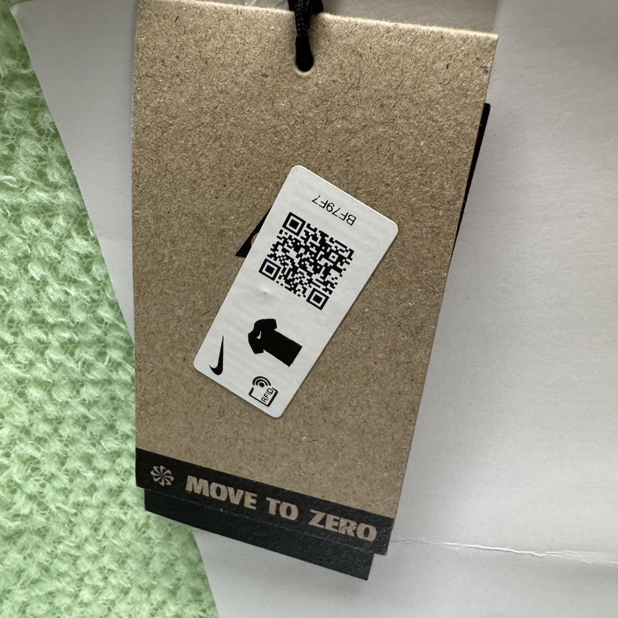 Nike ACG SAMPLE Nike ACG Wolf Lichen Top Hoodie Vapor Green Size M Size US M / EU 48-50 / 2 - 6 Thumbnail