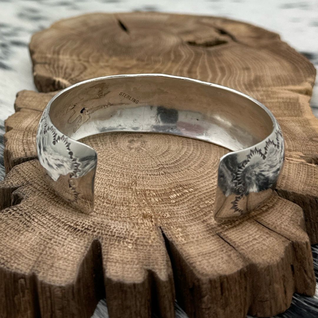 Native 1980s Native American NAVAJO Sterling & Onyx Cuff Bracelet Size ONE SIZE - 3 Thumbnail