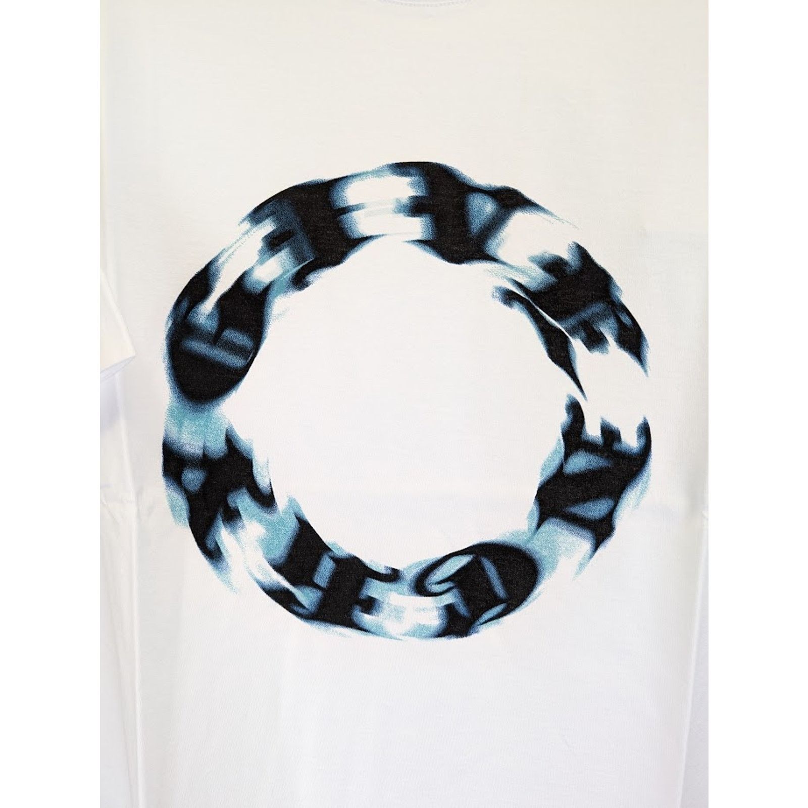 Givenchy o1rshd1 T-Shirt in White Size US M / EU 48-50 / 2 - 5 Thumbnail