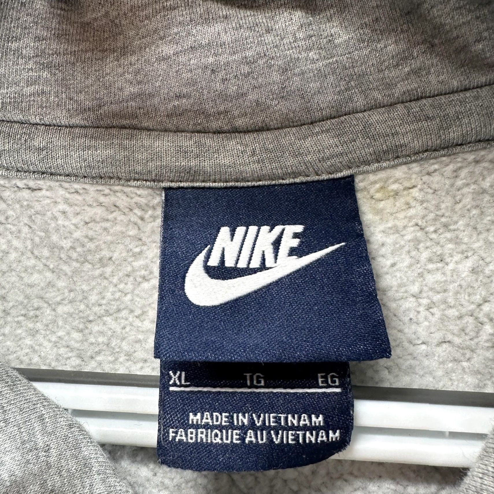 Nike Nike Fleece Hoodie Mens XL Gray Pullover Swoosh Logo Casual Sweatshirt Size US XL / EU 56 / 4 - 6 Thumbnail