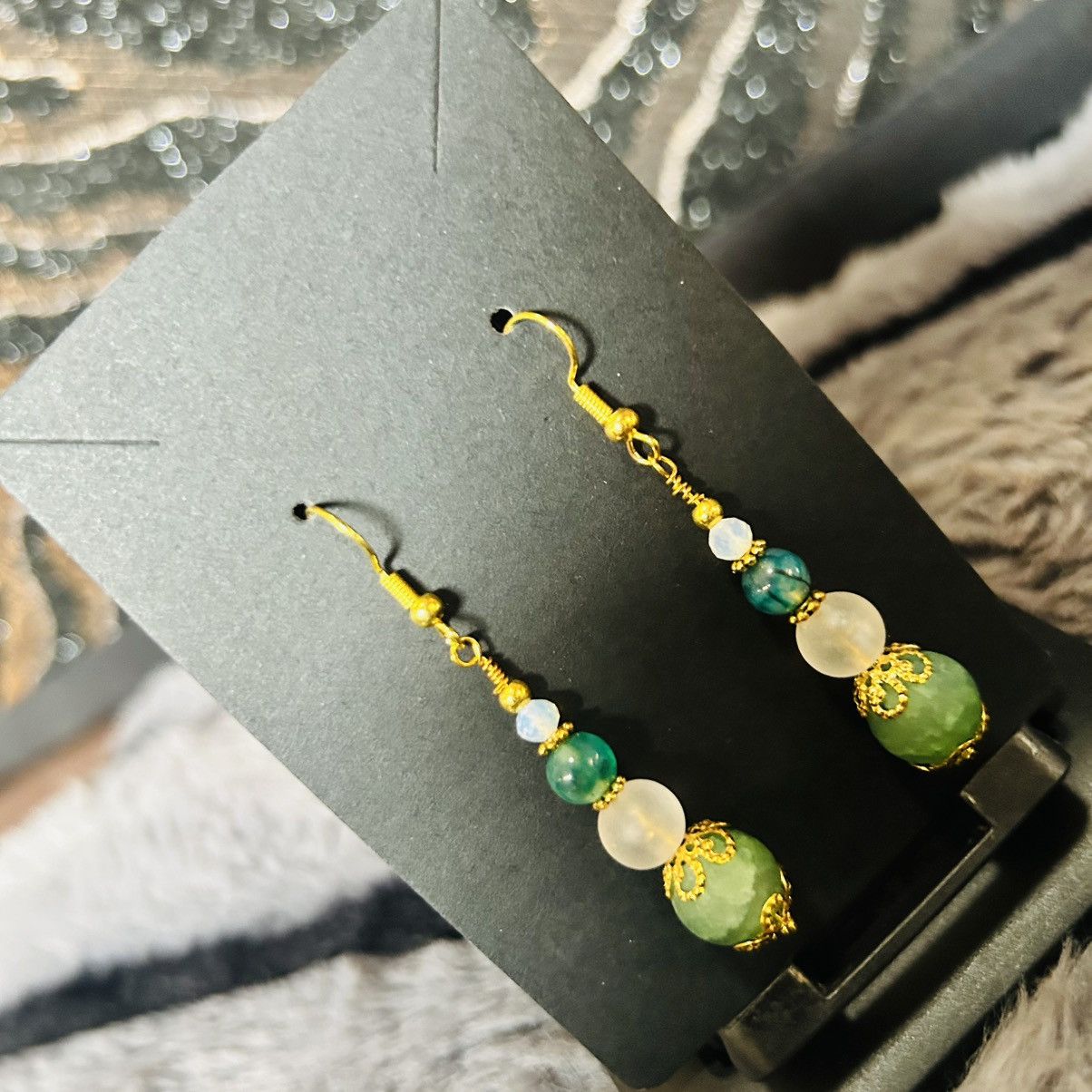 Handmade Handcrafted green crackle glass dragon vein agate earrings Size ONE SIZE - 1 Thumbnail