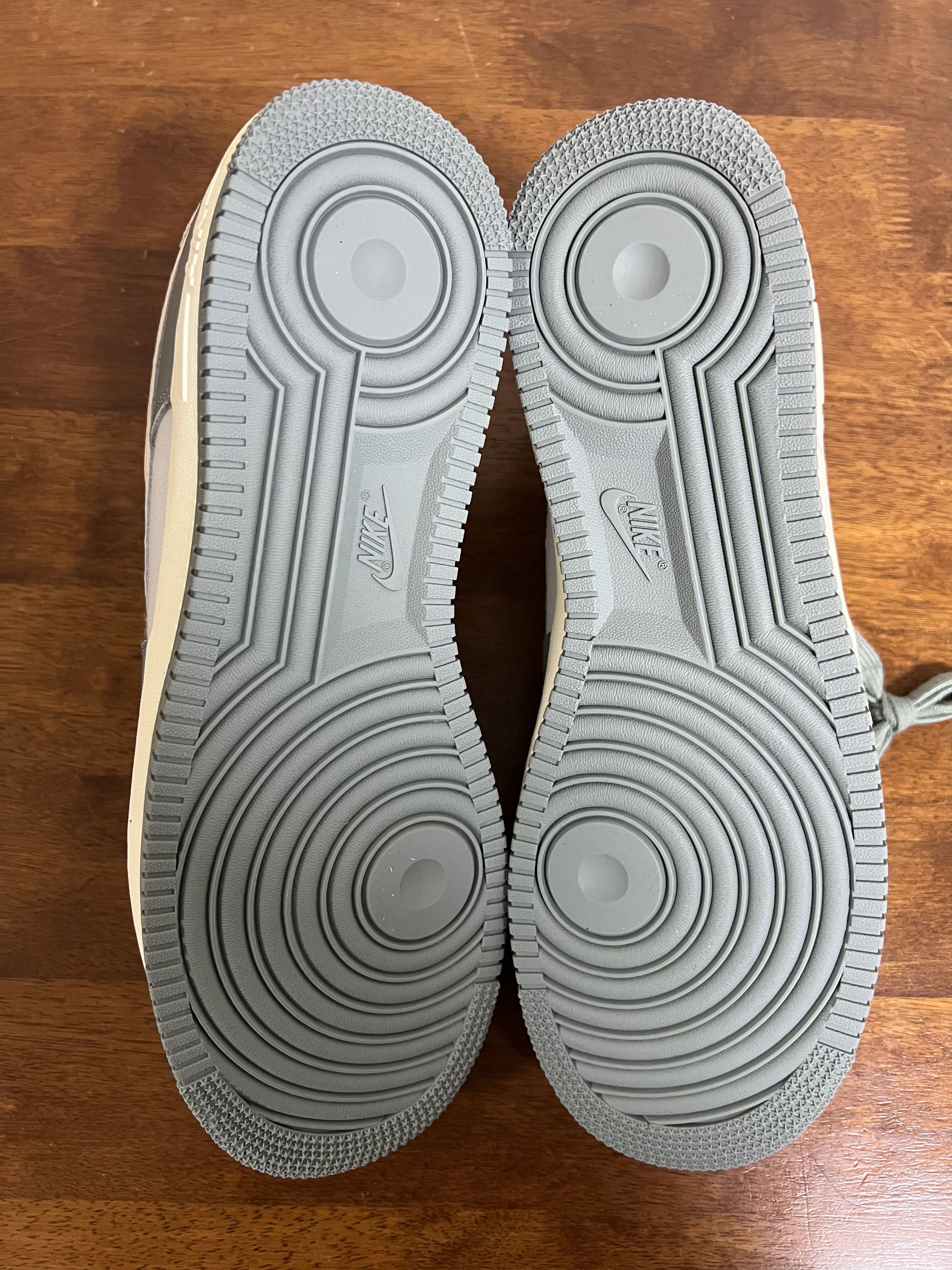 Nike 💚 2023 Nike Air Force 1 '07 LX Mica Green/Coconut Milk NEW Size US 12 / EU 45 - 13 Thumbnail