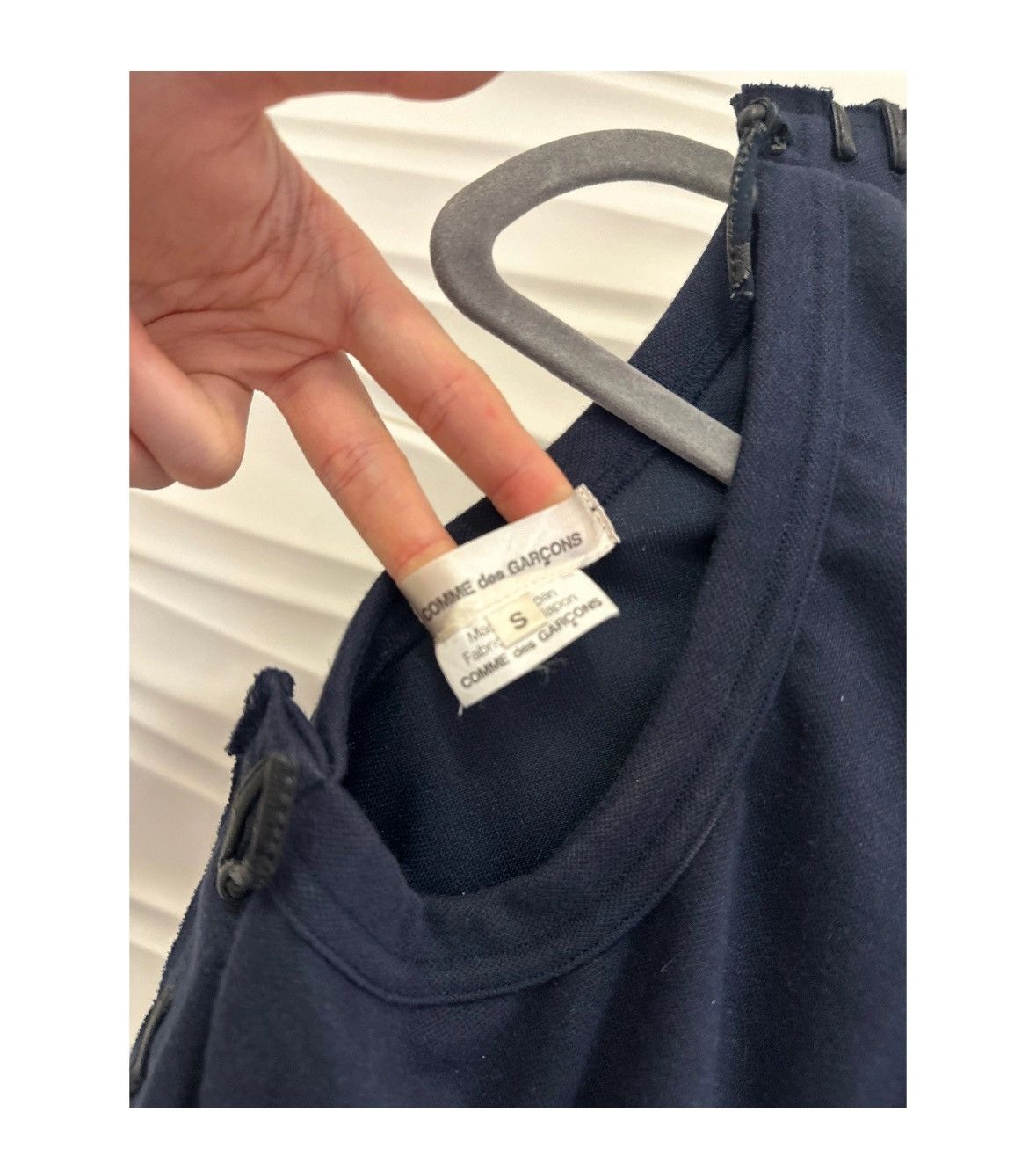 Comme des Garcons Comme de garçons asymmetrical cutout top Size S / US 4 / IT 40 - 3 Thumbnail