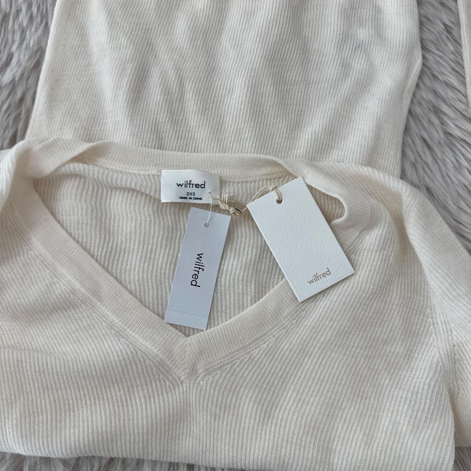 Aritzia NWT ARITZIA Wilfred Lobby Sweater - Light Birch XXS Size XXS / US 00 / IT 34 - 3 Thumbnail