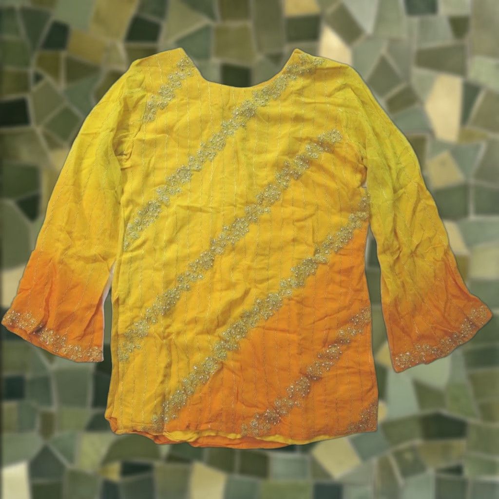 Vintage VINTAGE Handmade Yellow Gold Beaded Ethnic Rayon Tunic Blouse Women S-M Size M / US 6-8 / IT 42-44 - 1 Thumbnail