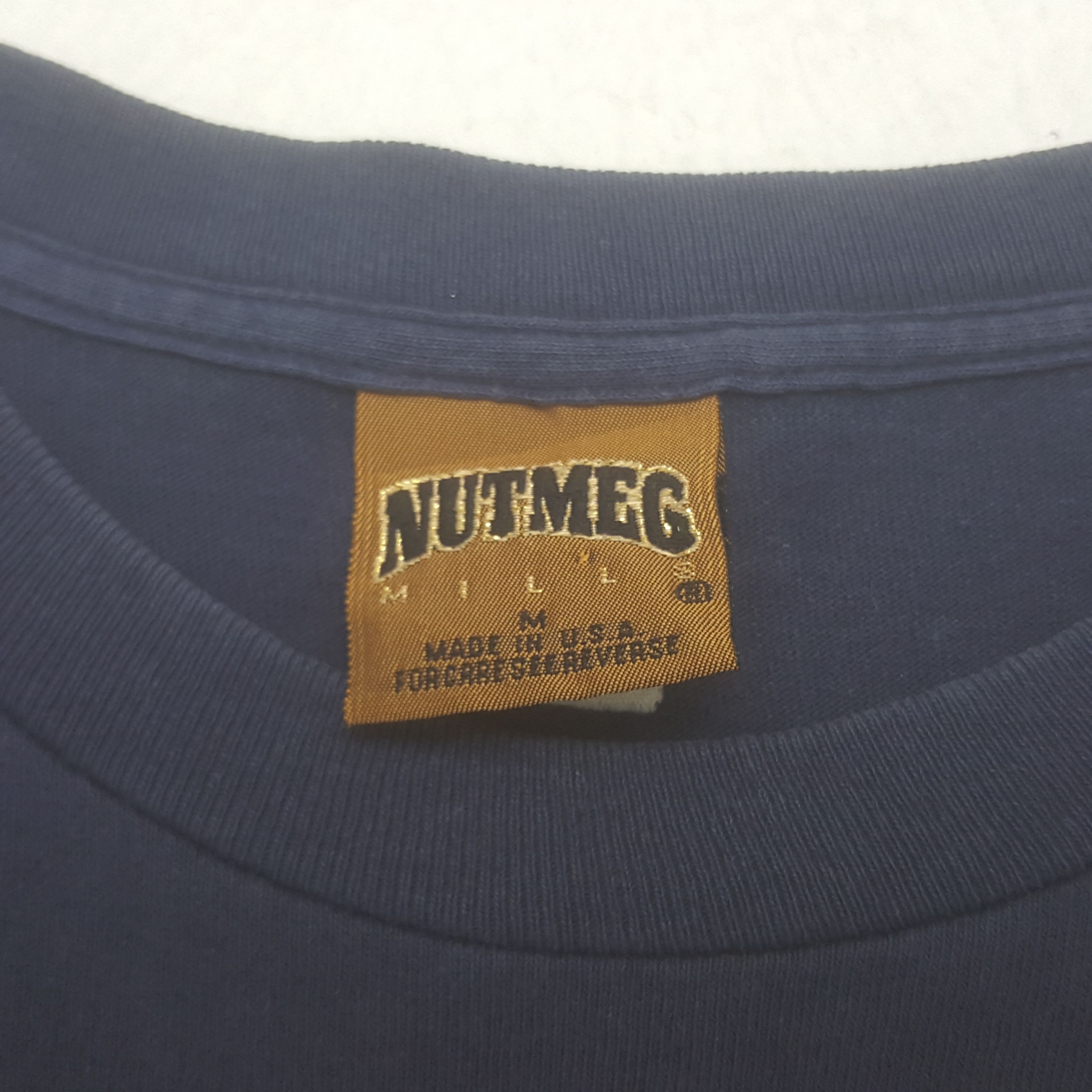 NFL × Nutmeg × Vintage Vintage 90's Notre Dame American NFL Team Tshirt Size US M / EU 48-50 / 2 - 5 Thumbnail