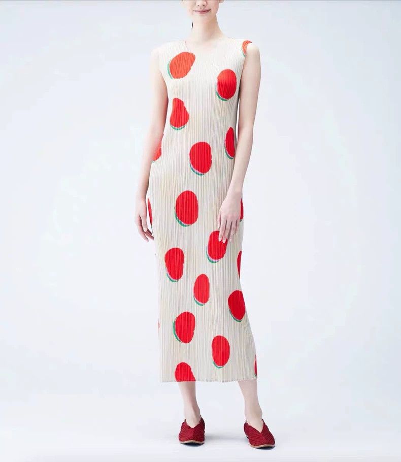 Issey Miyake Issey Miyake A round-neck dress featuring Fukuoka fruits Size L / US 10 / IT 46 - 4 Thumbnail