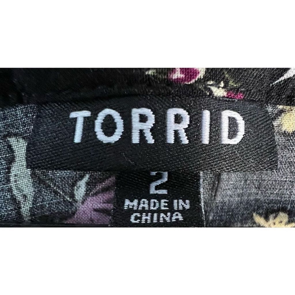 Torrid Torrid Black Knee Length Floral Pattern Long Sleeve Dress Size XXS / US 00 / IT 34 - 3 Thumbnail