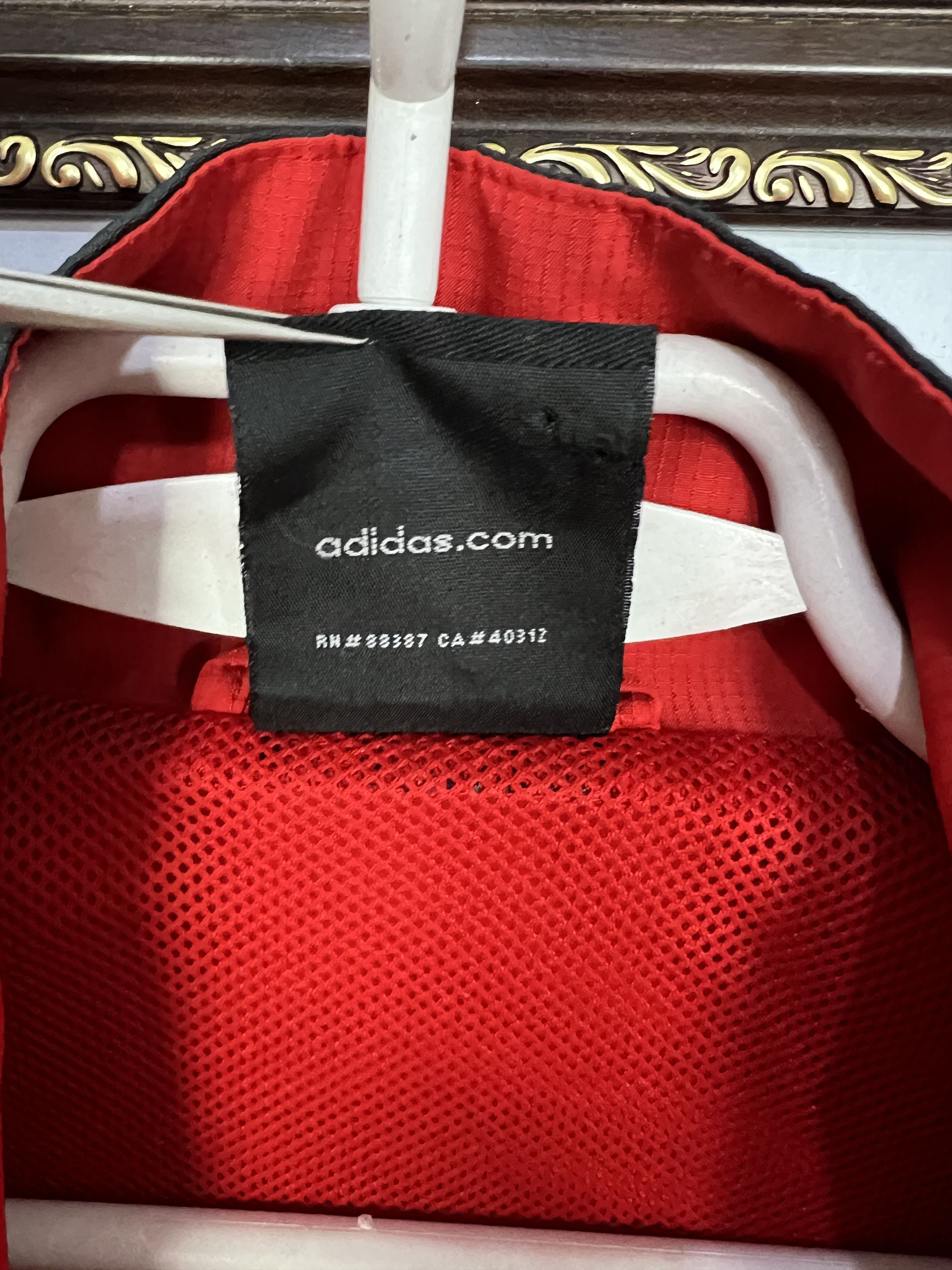 Adidas Vintage Adidas Liverpool Football Jacket Soccer Track Top Size US L / EU 52-54 / 3 - 9 Thumbnail