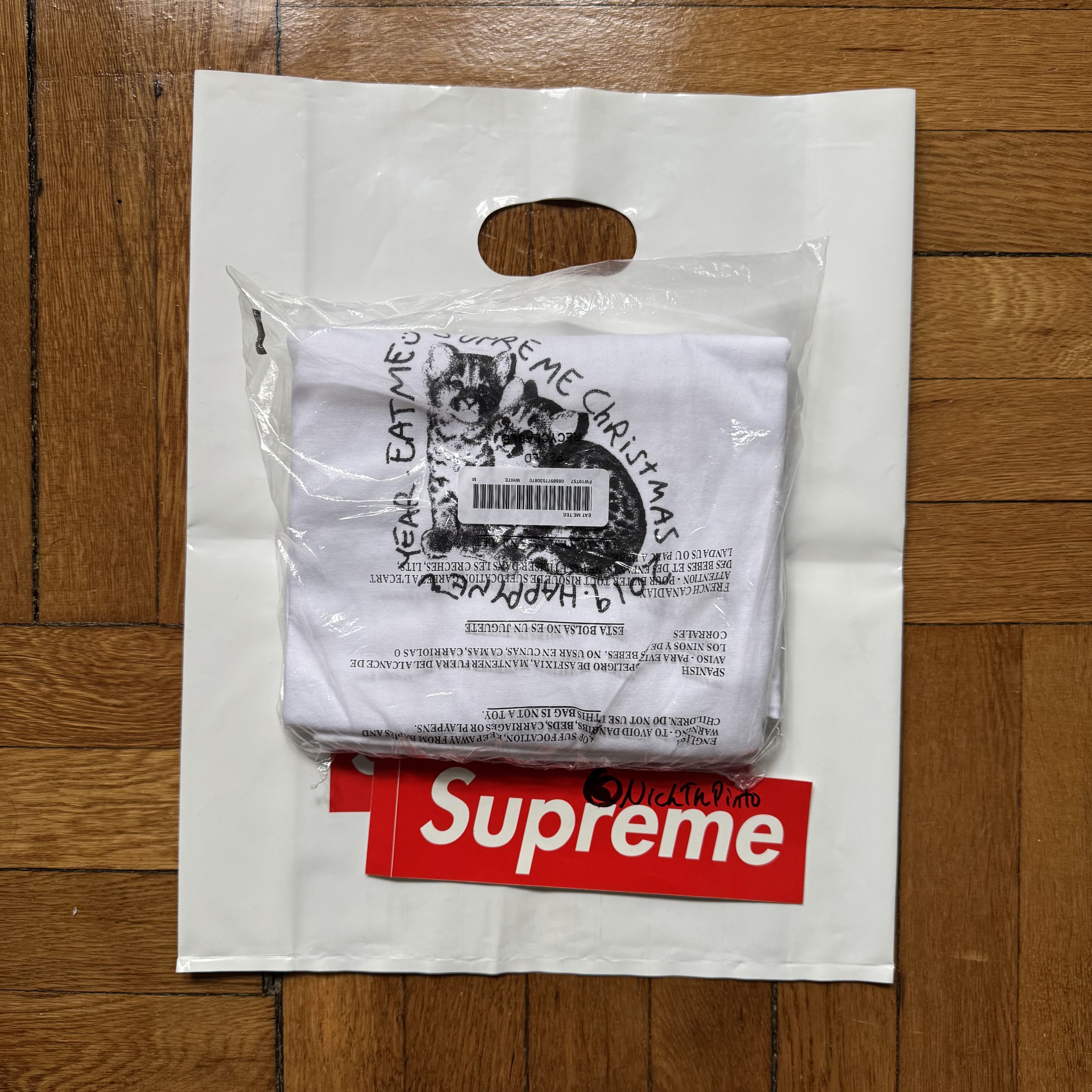 Supreme Eat Me Tee Size US M / EU 48-50 / 2 - 1 Thumbnail