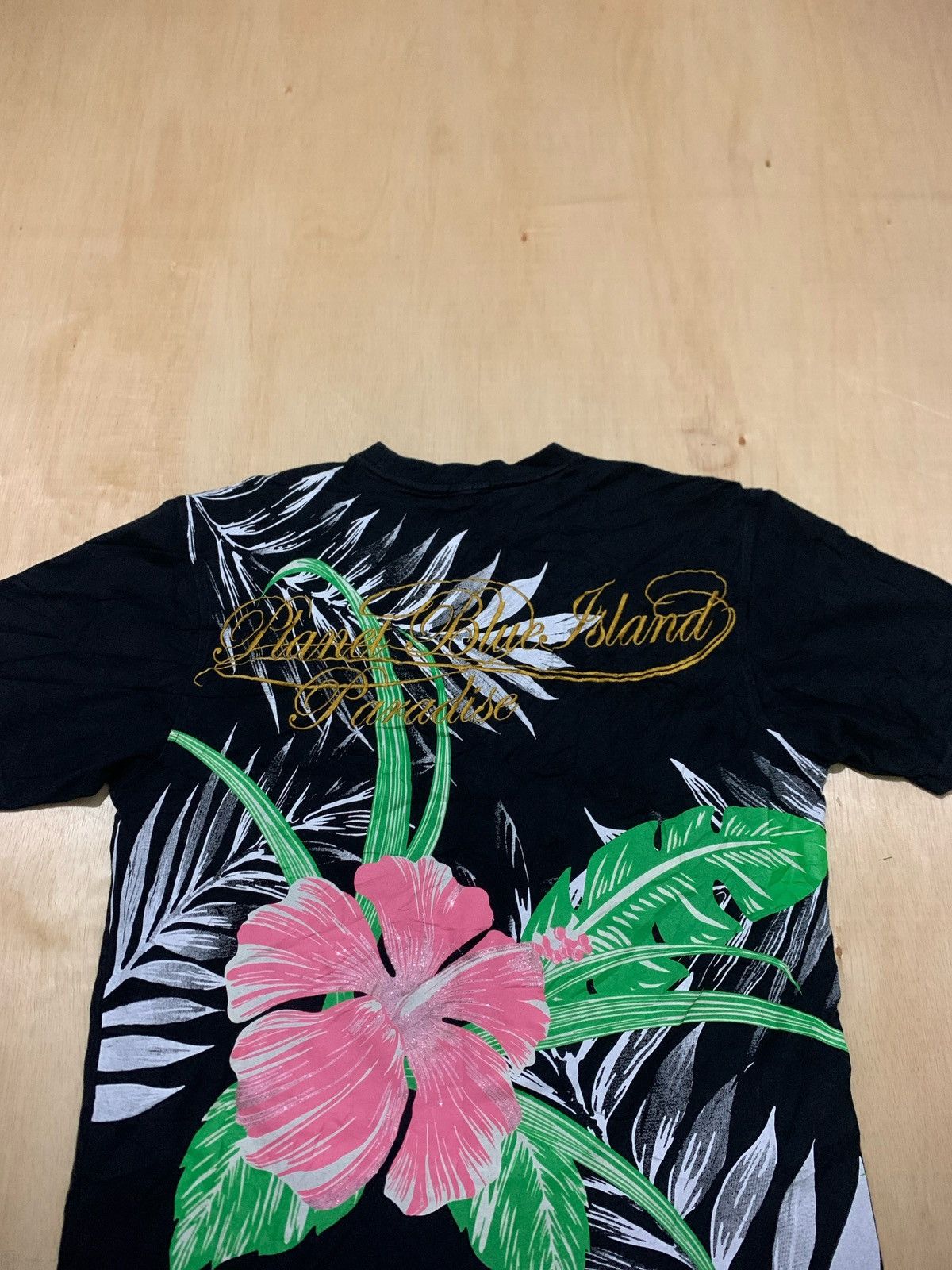 Japanese Brand × Vintage Vintage Y2k Flower Blanet Blue Island Tshirt Size US M / EU 48-50 / 2 - 3 Thumbnail