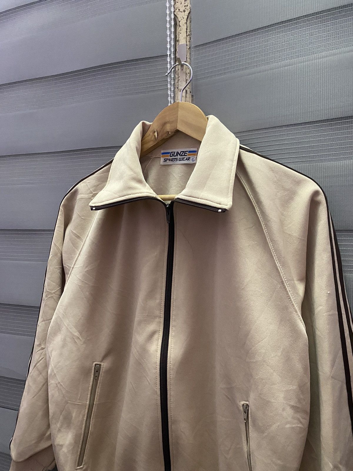 Vintage Vintage 90s Sportwear Tracktop Travis Cream/Brown Size US M / EU 48-50 / 2 - 2 Thumbnail