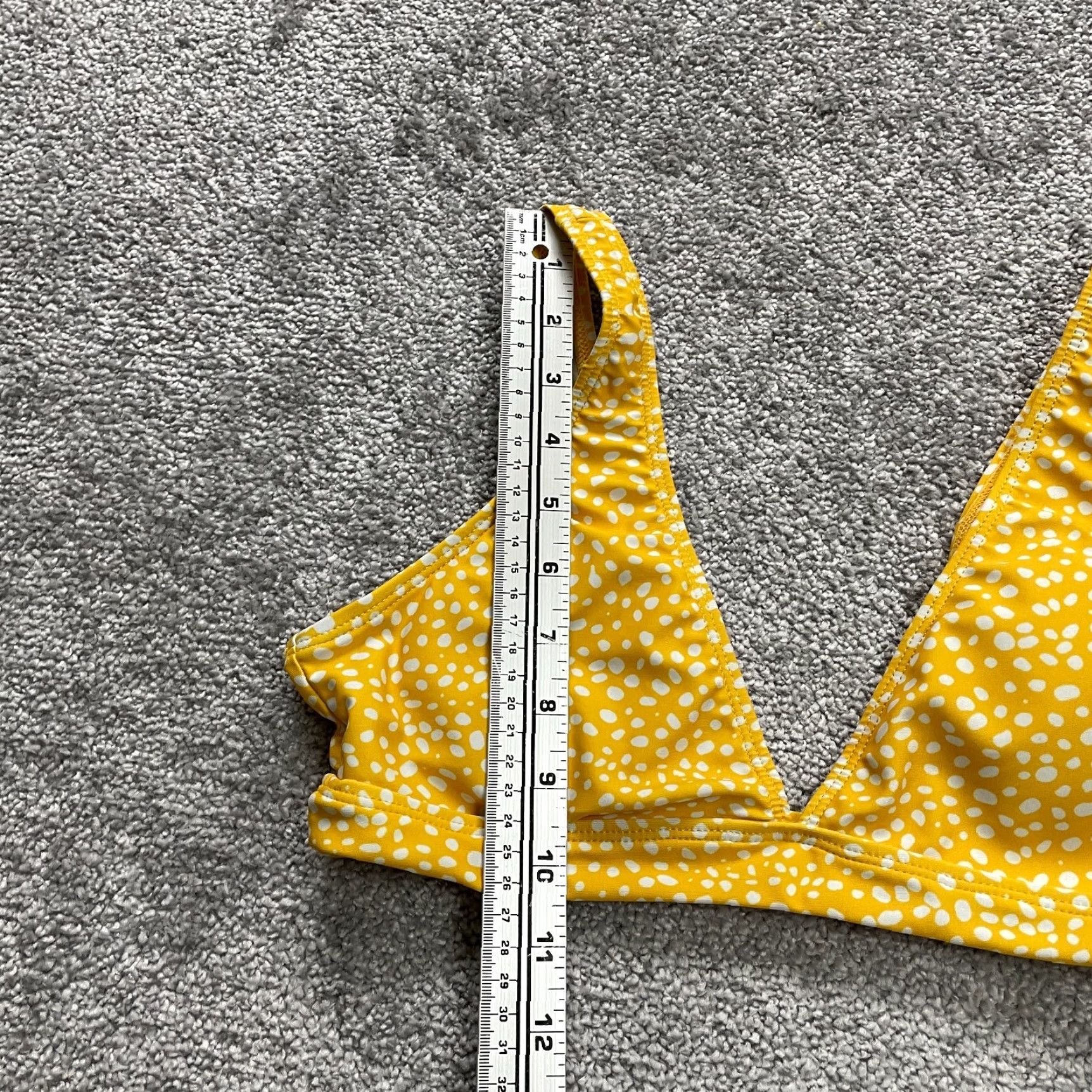 Shein Shein Bikini Top Womens M Yellow Polka Dots V-Neck Padded Beach Size M / US 6-8 / IT 42-44 - 4 Thumbnail