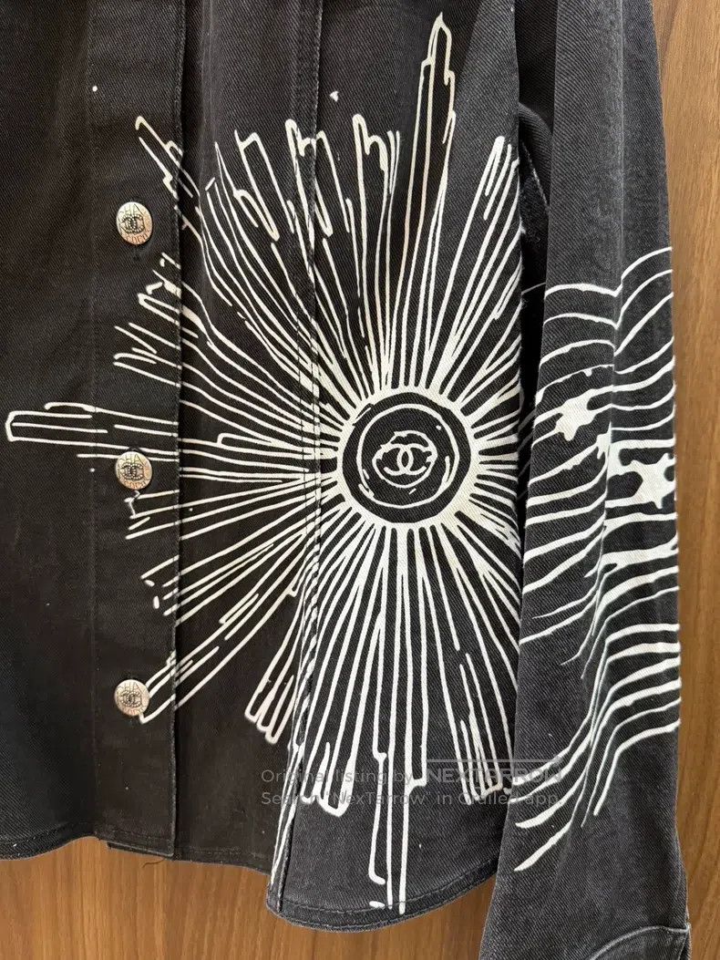 Chanel Chanel 22C sun-printed denim jacket Size M / US 6-8 / IT 42-44 - 3 Thumbnail