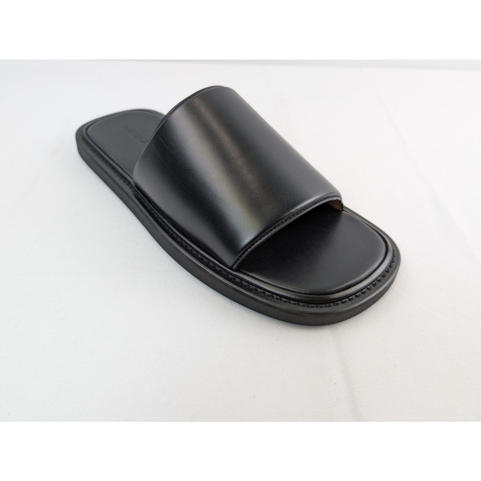 Bottega Veneta o1rshd1 Leather Sandals Slippers in Black Size US 9 / EU 42 - 3 Thumbnail