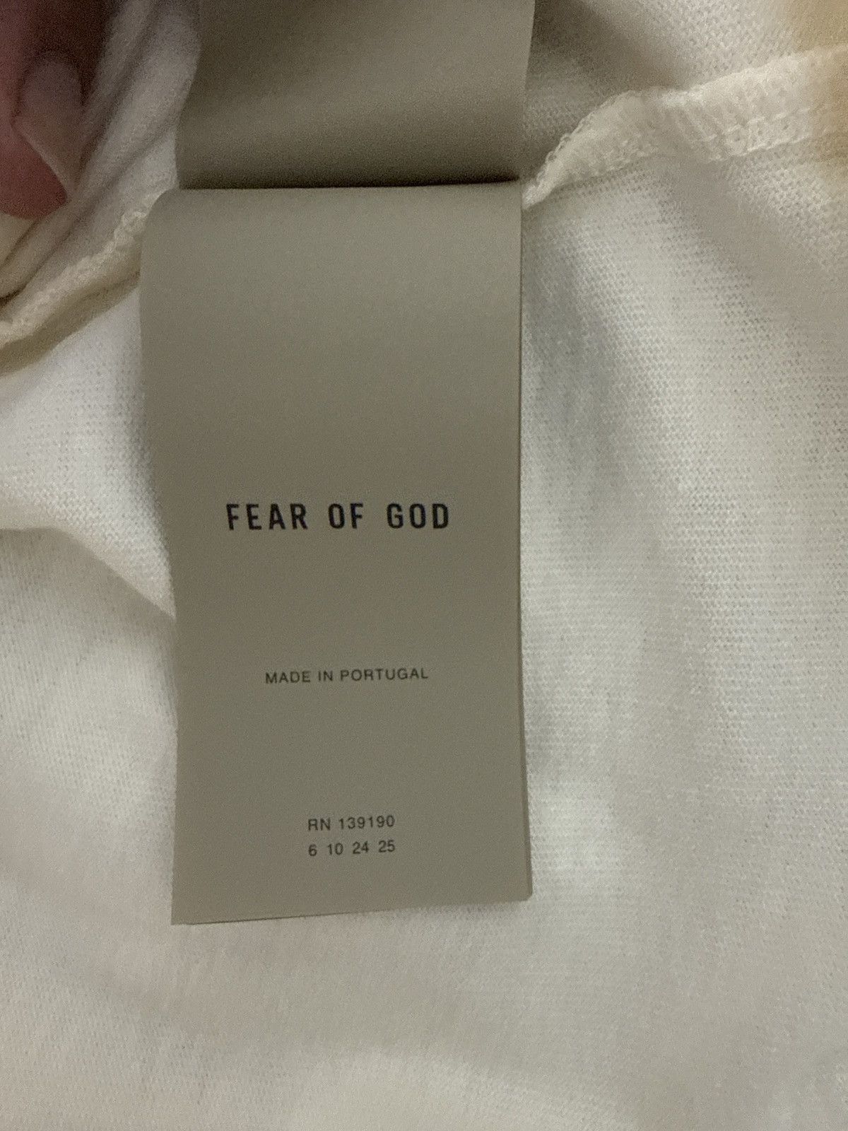 Fear of God Fear of god t shirt Size US XL / EU 56 / 4 - 5 Thumbnail