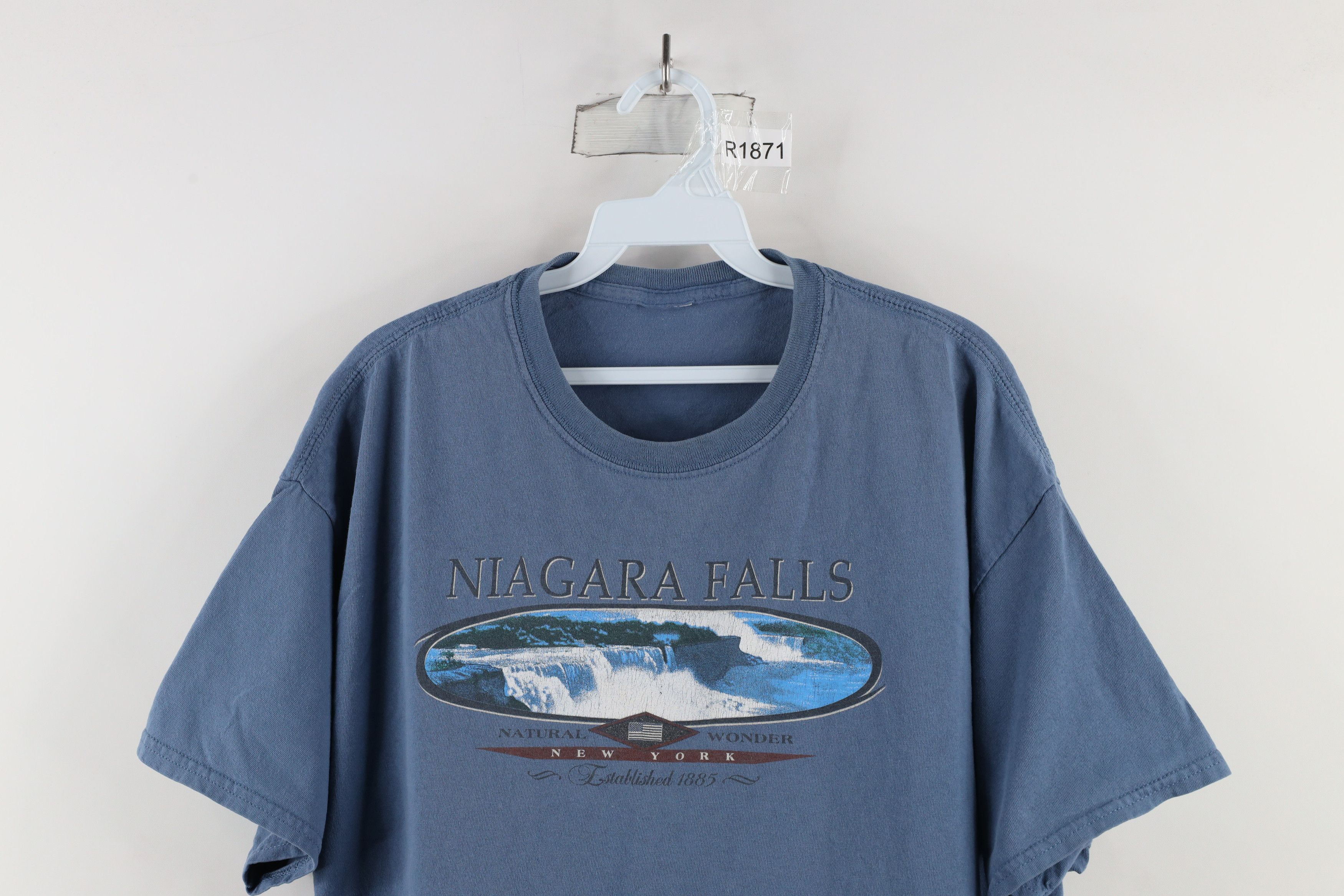 Vintage Vintage 90s Out Niagara Falls New York T-Shirt Blue Cotton Size US XL / EU 56 / 4 - 2 Thumbnail