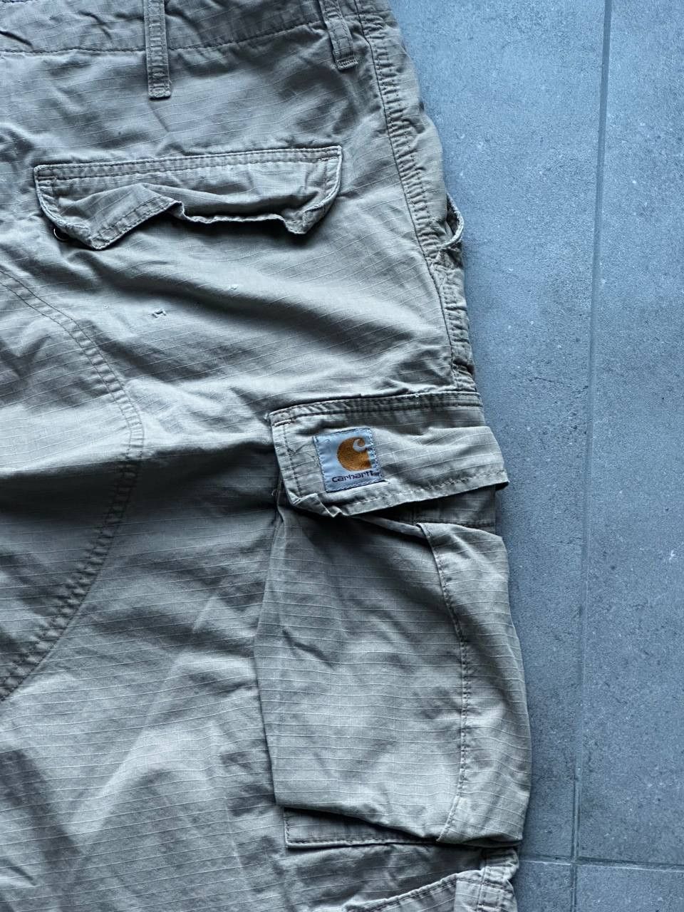 Carhartt Vintage Carhartt Baggy Beige Distressed Shorts Size US 34 / EU 50 - 10 Thumbnail