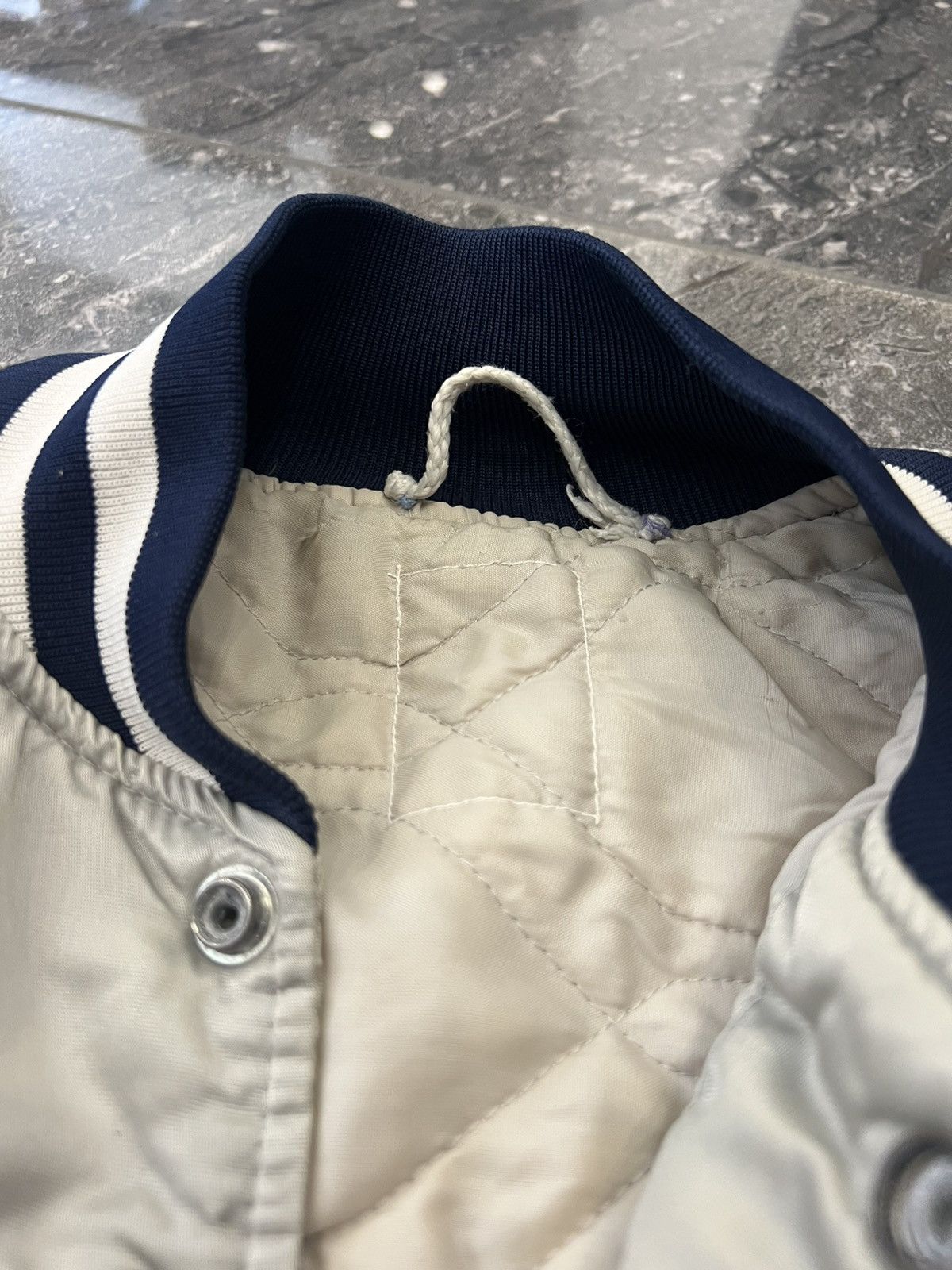 Other Vintage New York Yankees MLB Jacket Size M Grey 80s Rare Size US M / EU 48-50 / 2 - 8 Thumbnail