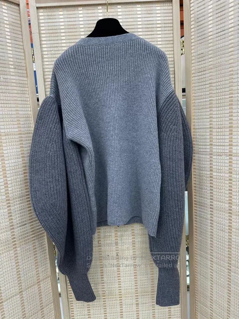 Loewe Loewe Women's Lantern Sleeve V-Neck Sweater for Fall/Winte Size L / US 10 / IT 46 - 2 Thumbnail