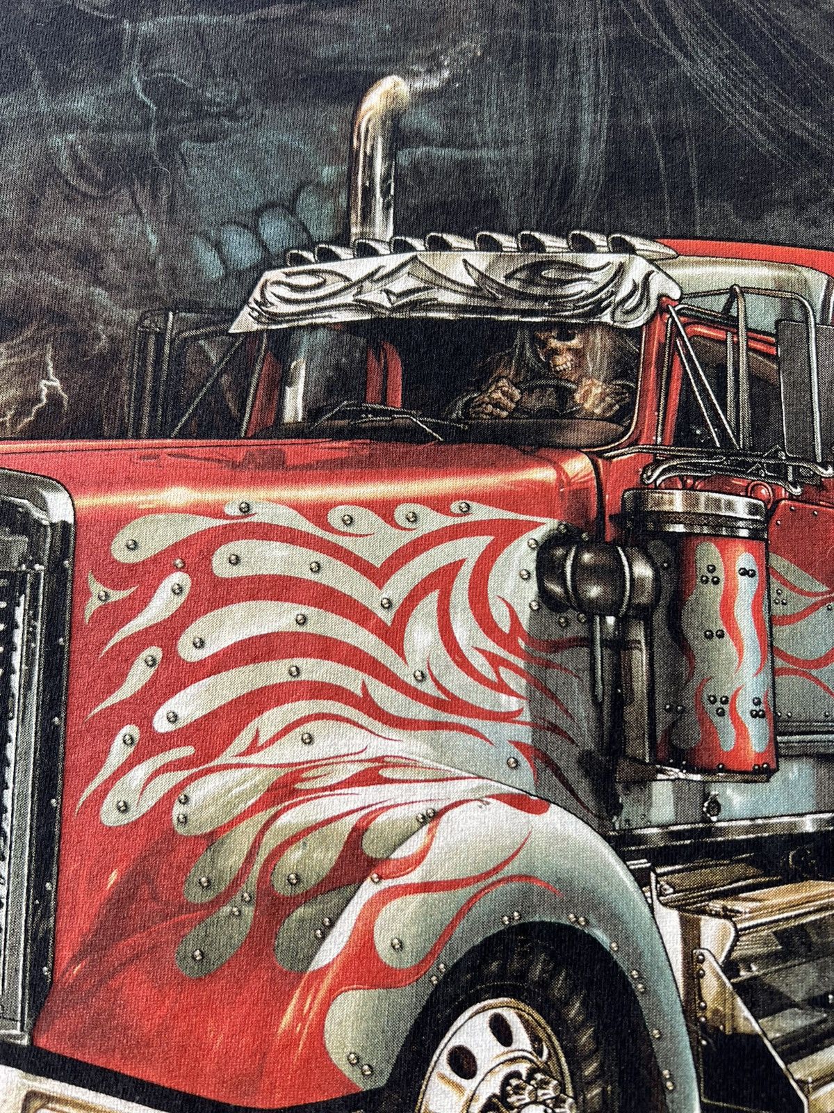 Vintage Vintage Semi Truck Skull Skeleton Graphic T-shirt Size US L / EU 52-54 / 3 - 7 Thumbnail