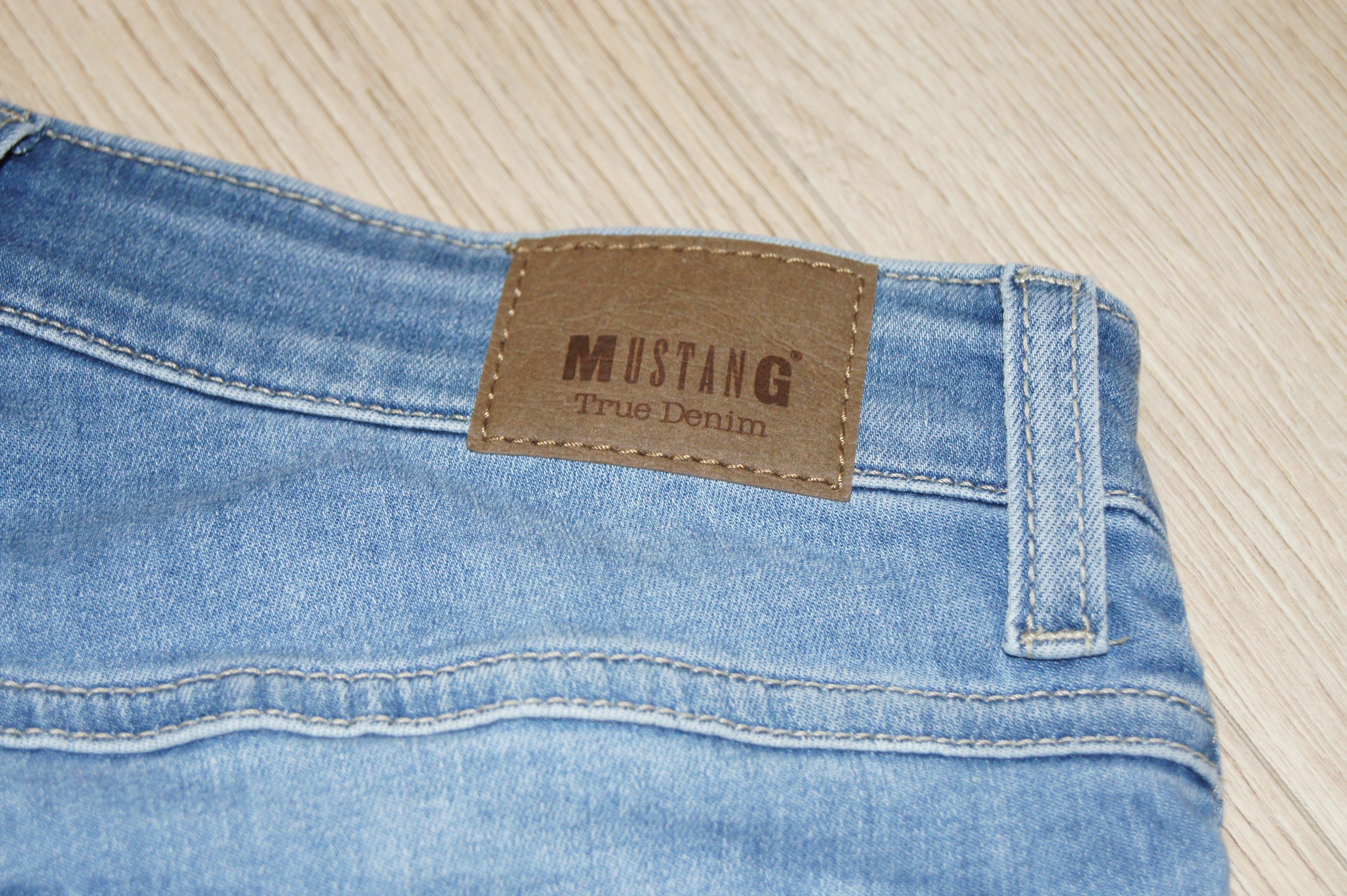 Mustang Stylish Women's Capri Jeans Mustang True Denim in Size 28 Size 28" / US 6 / IT 42 - 5 Thumbnail
